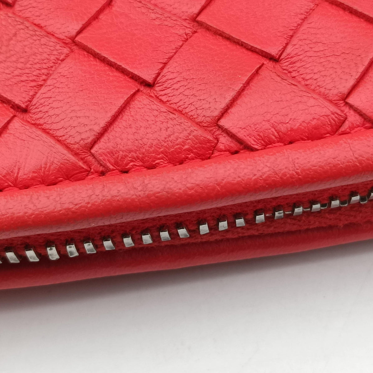 Secondhand Bottega Veneta NODINI Intrecciato Red lambskin  shoulderbag | stylenewstar