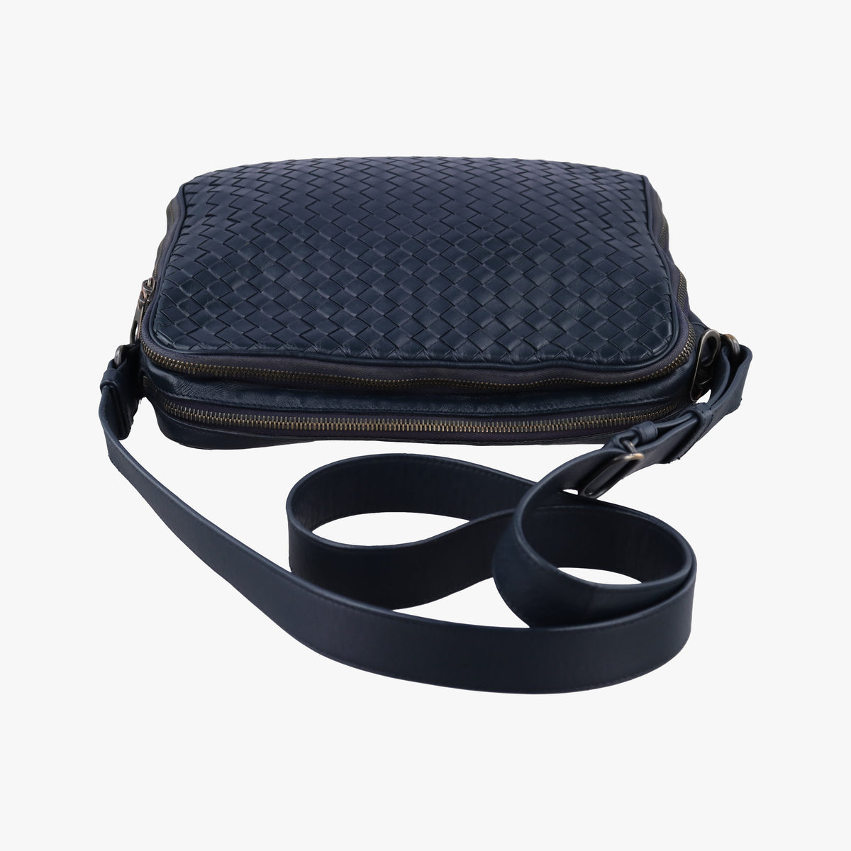 Vintage Bottega Veneta Intrecciato Navy lambskin  shoulderbag | stylenewstar