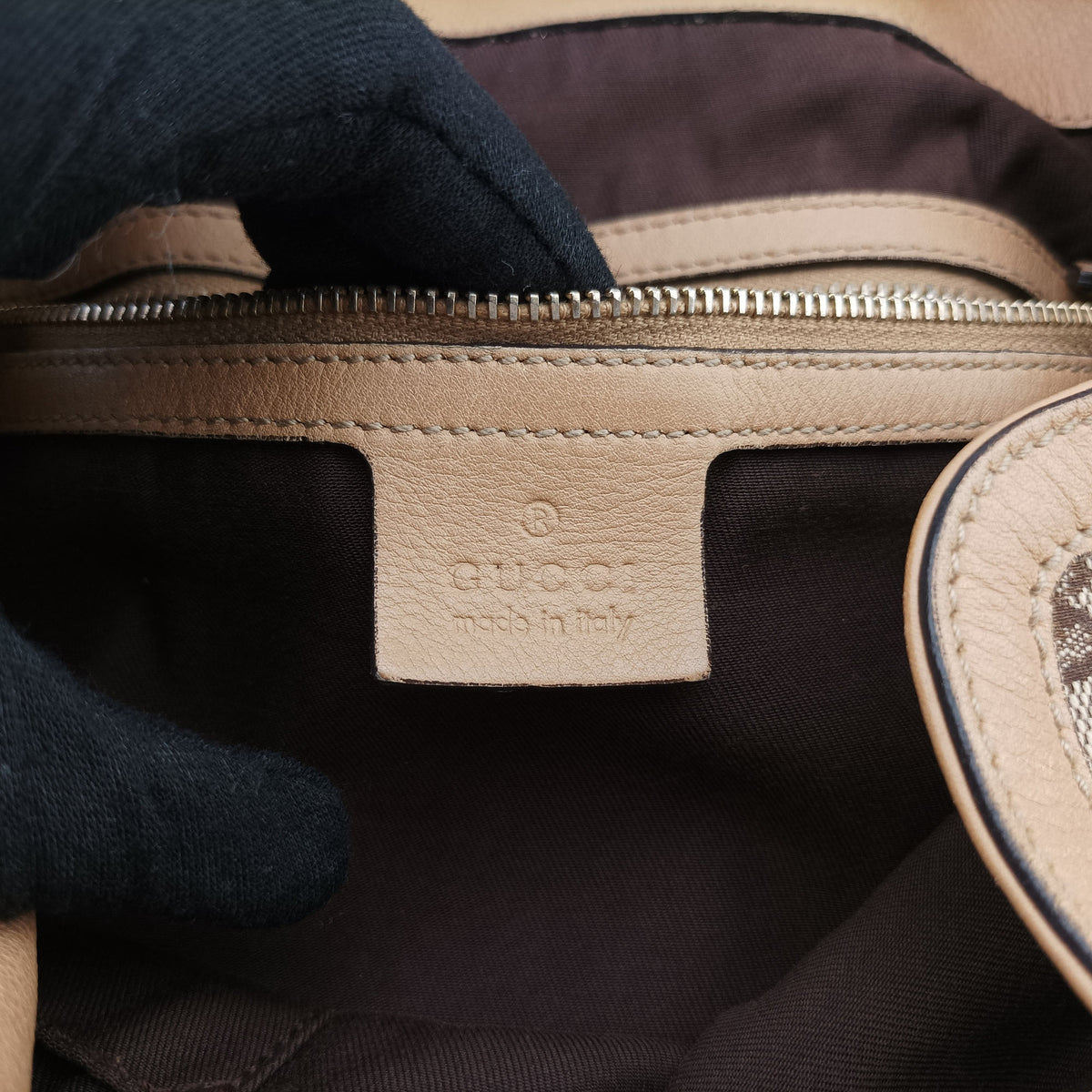 Pre-owned Gucci Indy Babouska Beige Canvas×Leather 185566 shoulderbag | stylenewstar