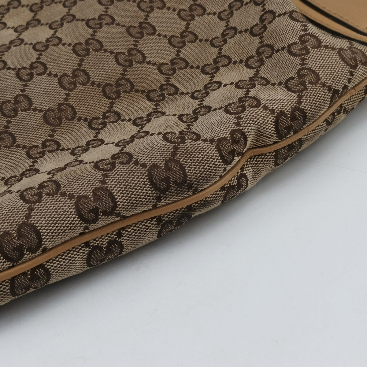 Pre-owned Gucci Indy Babouska Beige Canvas×Leather 185566 shoulderbag | stylenewstar