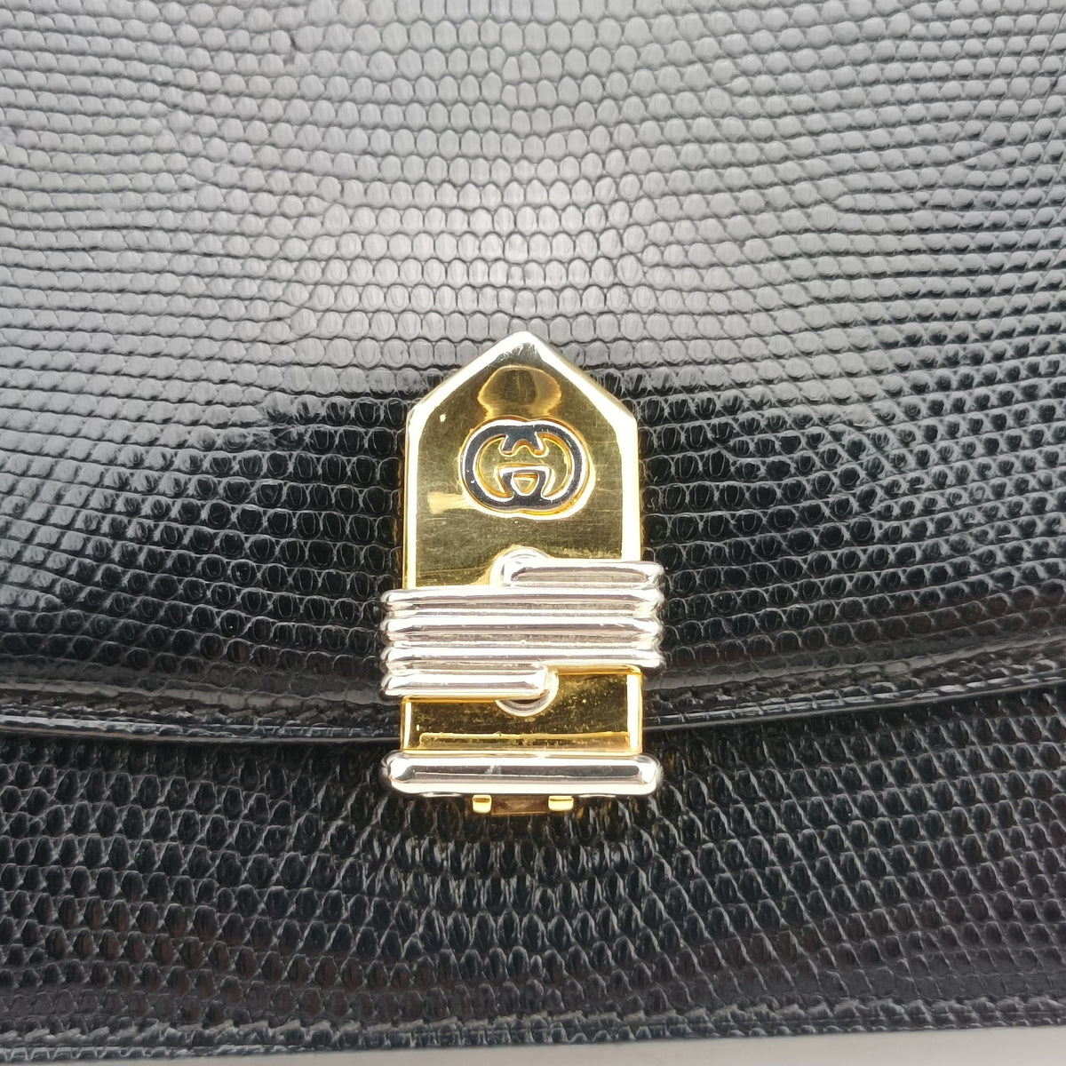 Vintage Gucci Vintage Black Leather 001.40 shoulderbag | stylenewstar