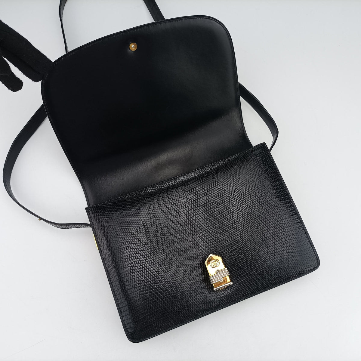 Vintage Gucci Vintage Black Leather 001.40 shoulderbag | stylenewstar