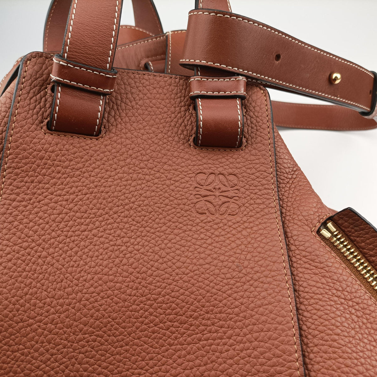 Secondhand Loewe Hammock Brown Leather  shoulderbag | stylenewstar