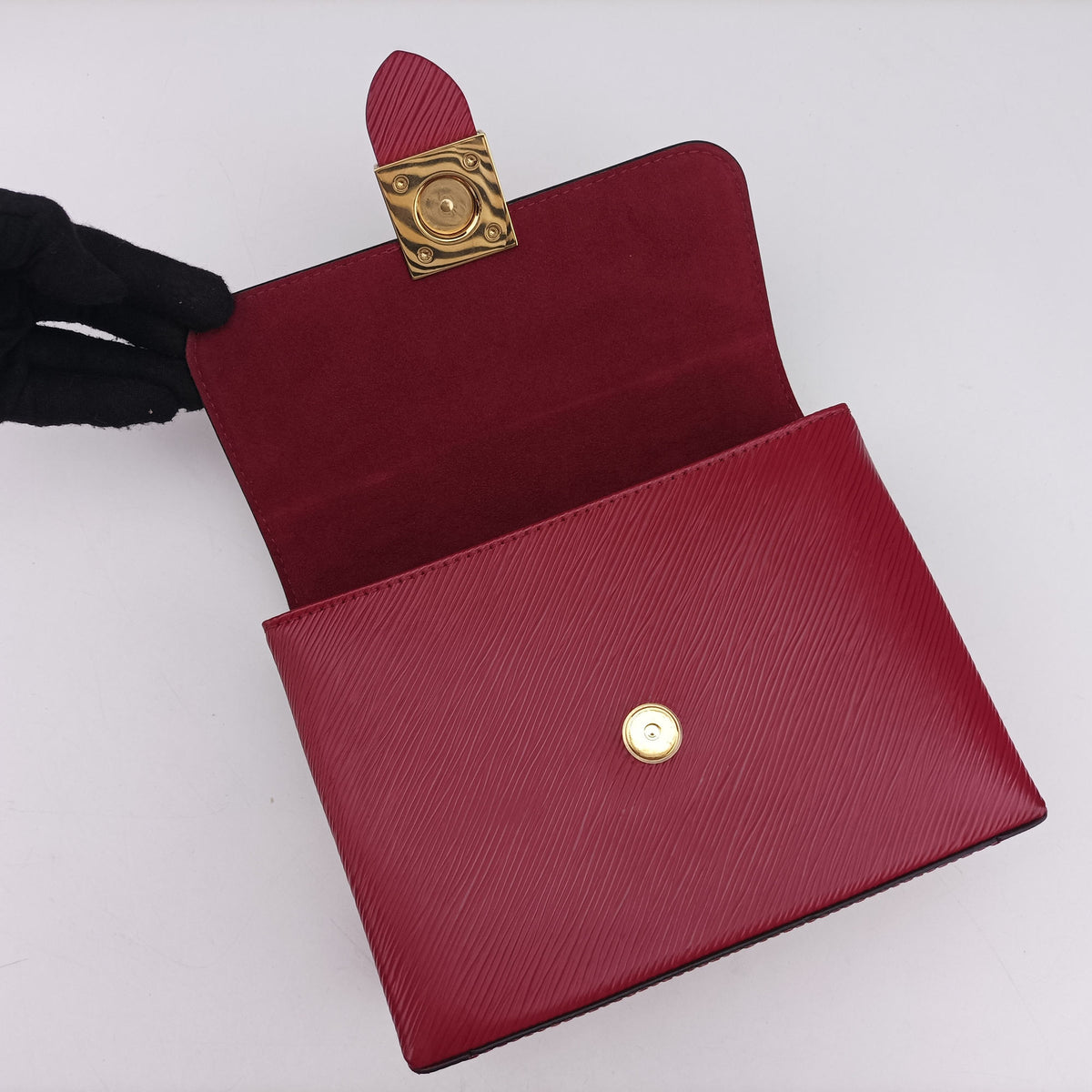 Pre-owned Louis Vuitton Locky BB FUCHSIA Epi  handbag | stylenewstar