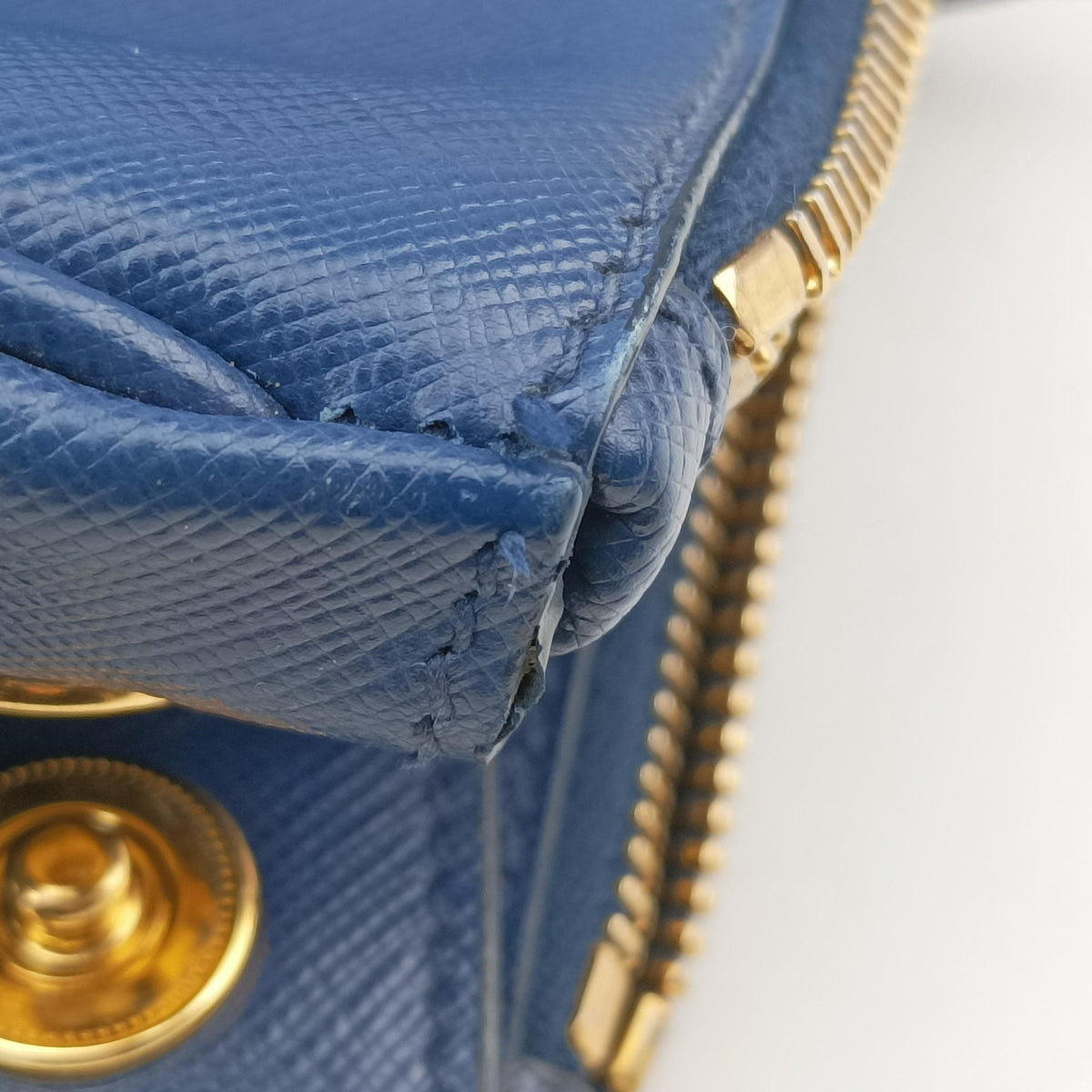 Pre-owned Prada Galleria Blue SAFFIANO Leather BN2274 shoulderbag | stylenewstar