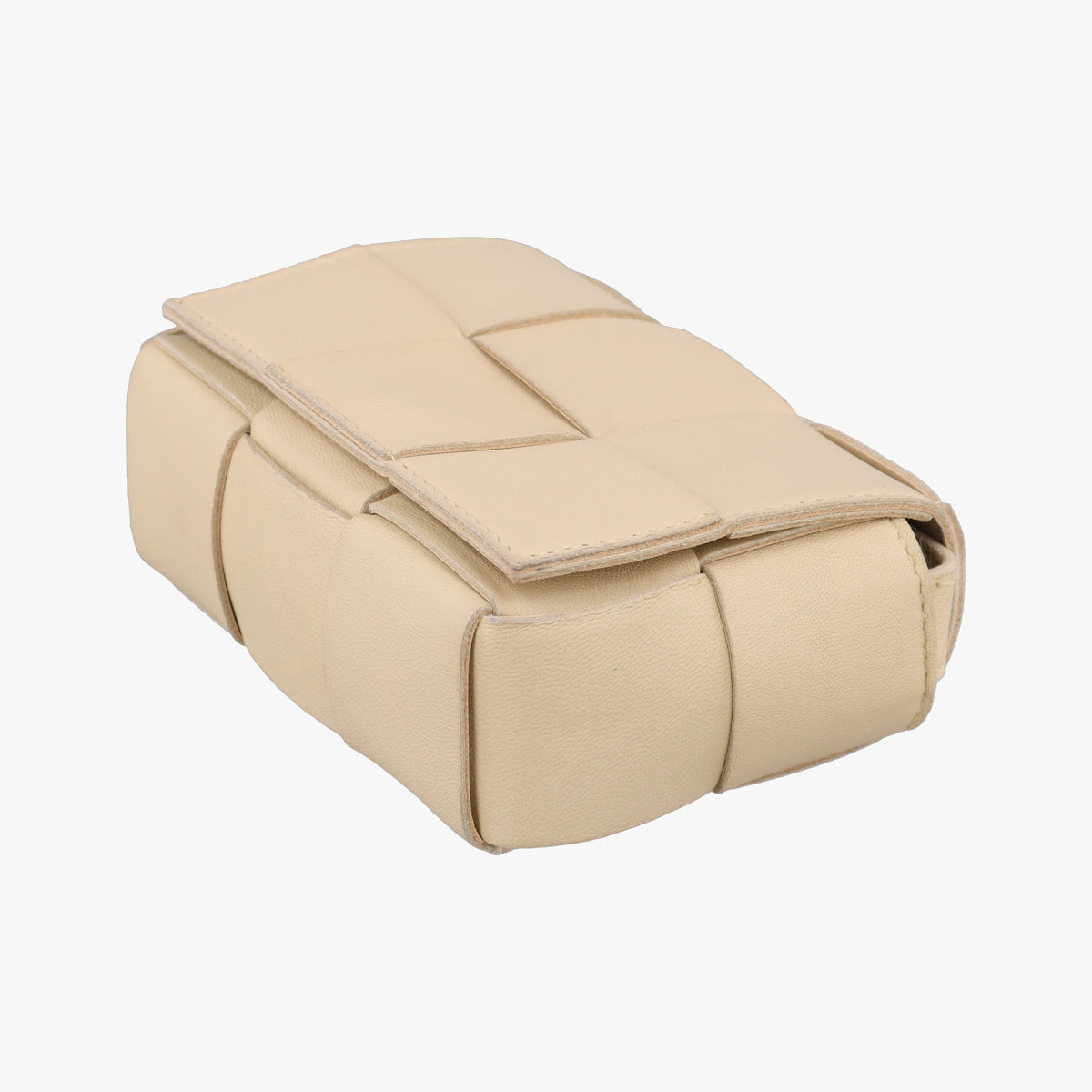 Pre-owned Bottega Veneta candy cassette Beige lambskin  shoulderbag | stylenewstar