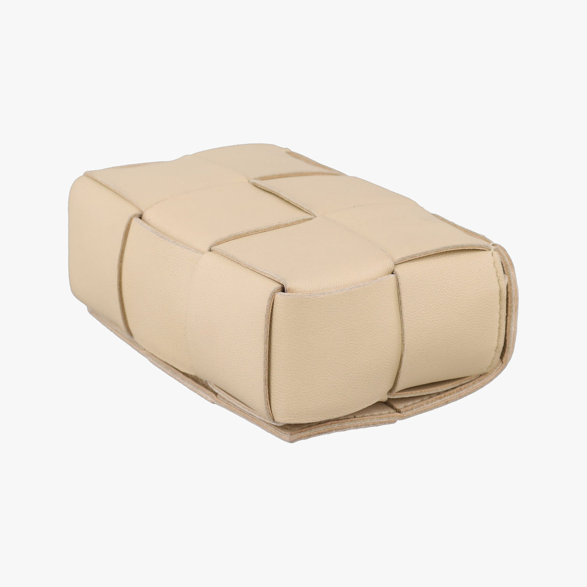 Pre-owned Bottega Veneta candy cassette Beige lambskin  shoulderbag | stylenewstar