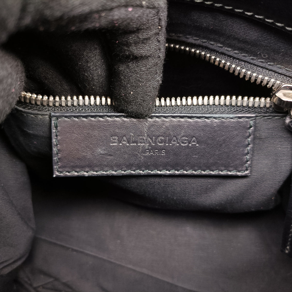 Secondhand Balenciaga Padlock Nude Marble Black Leather  shoulderbag | stylenewstar