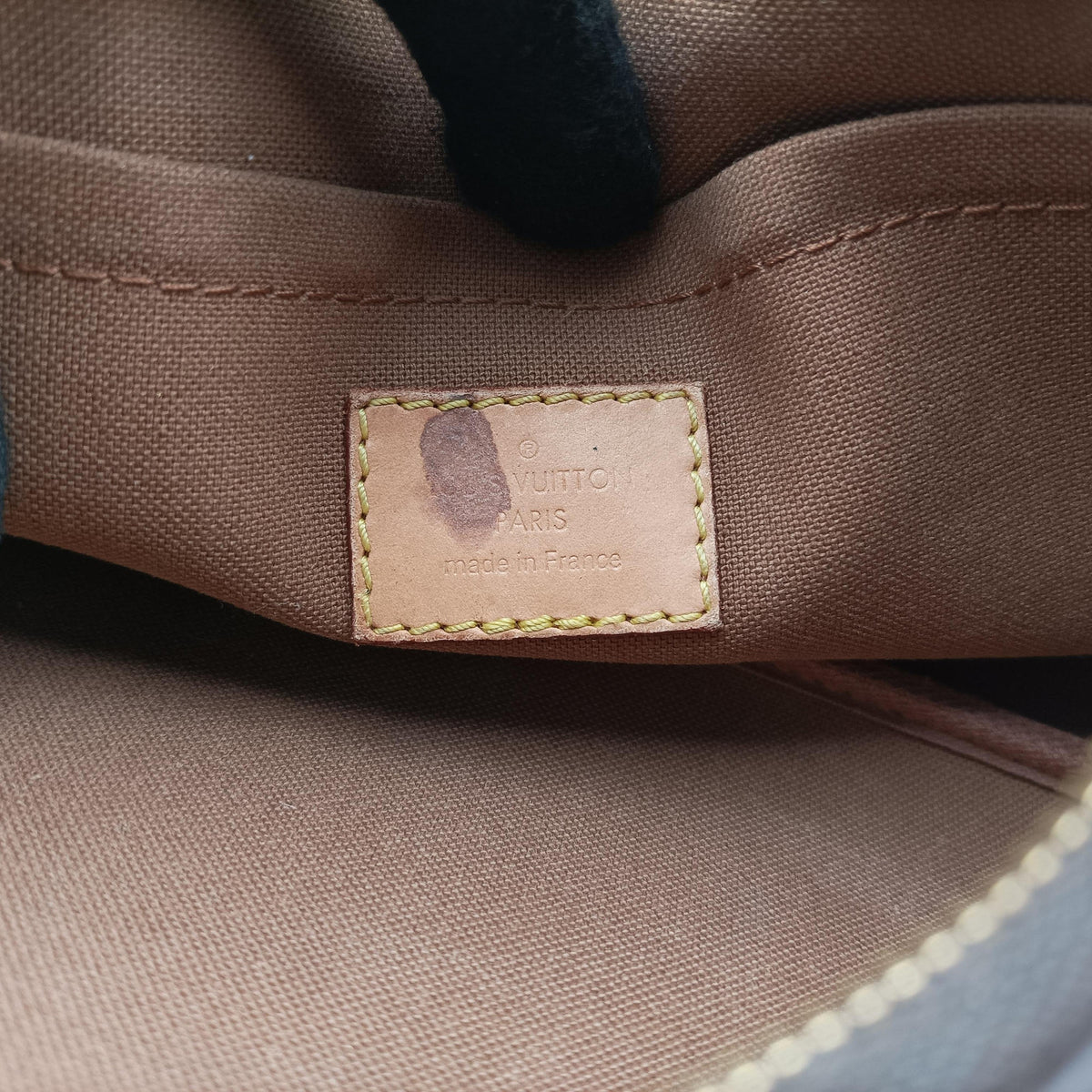 Pre-owned Louis Vuitton MULTI POCHETTE ACCESSOIRES brown×khaki Monogram Canvas M44813 shoulderbag | stylenewstar