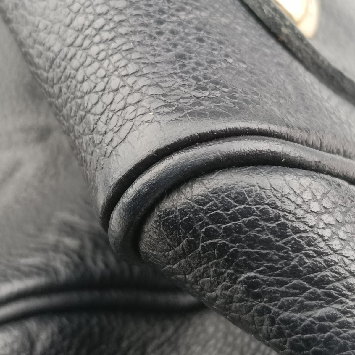 Vintage Louis Vuitton Speedy Bandouliere 25 Anfini Monogram Empreinte M40762 handbag | stylenewstar