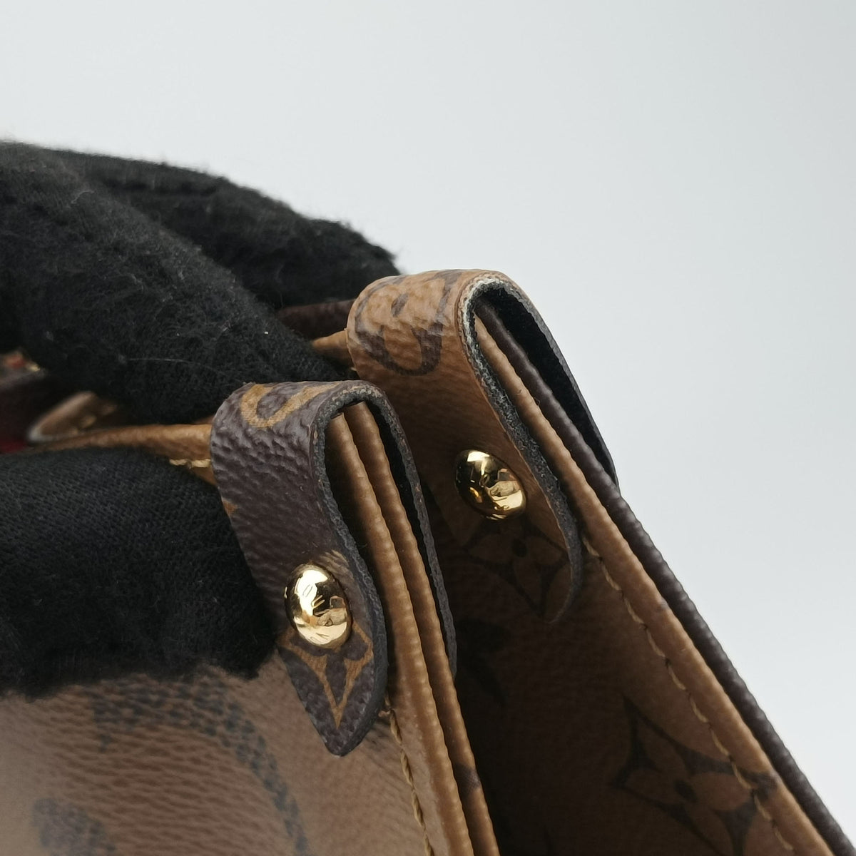 Secondhand Louis Vuitton On The Go GM Brown Monogram Reverse M44576 shoulderbag | stylenewstar