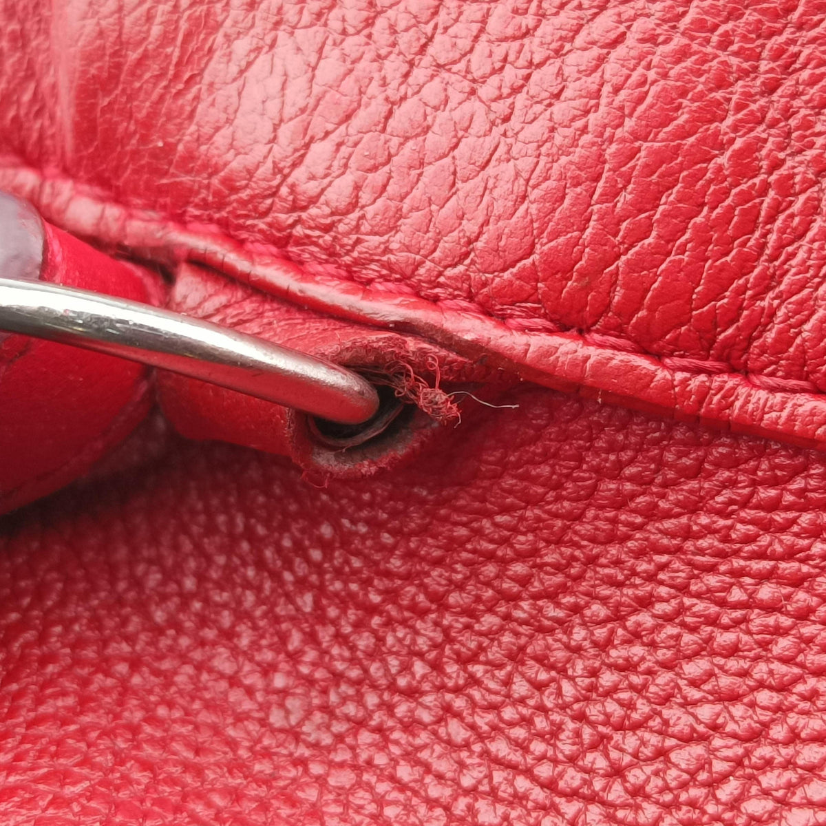 Vintage Louis Vuitton LOCKME RUBIS Taurillon leather M41814 backpack/rucksack | stylenewstar