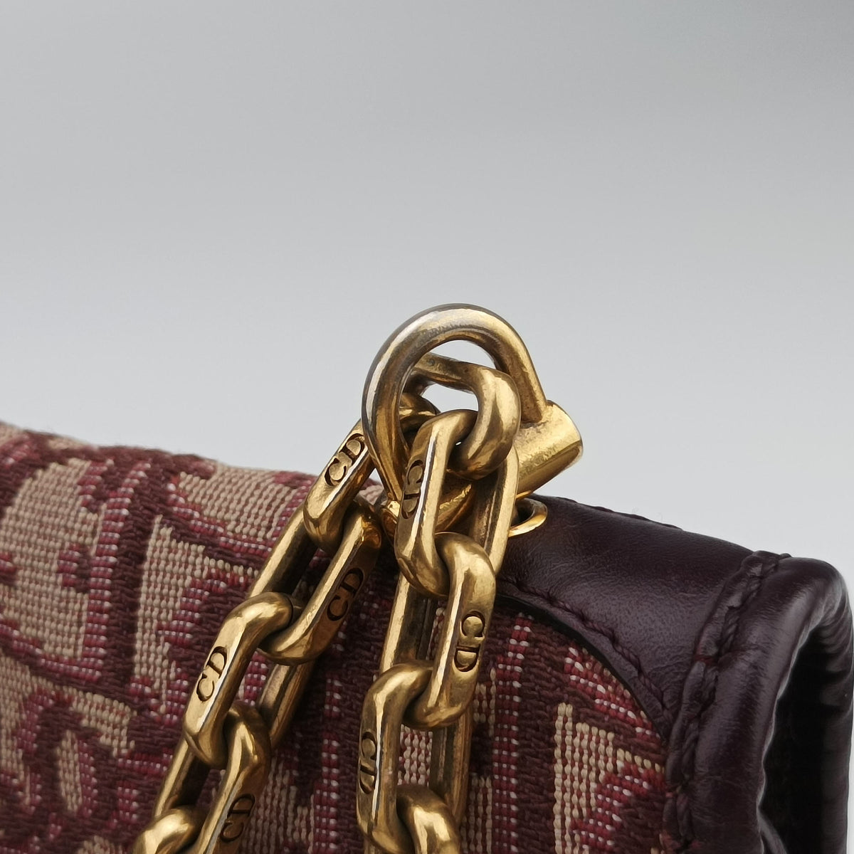 Secondhand Christian Dior Oblique Red Canvas x Leather  shoulderbag | stylenewstar