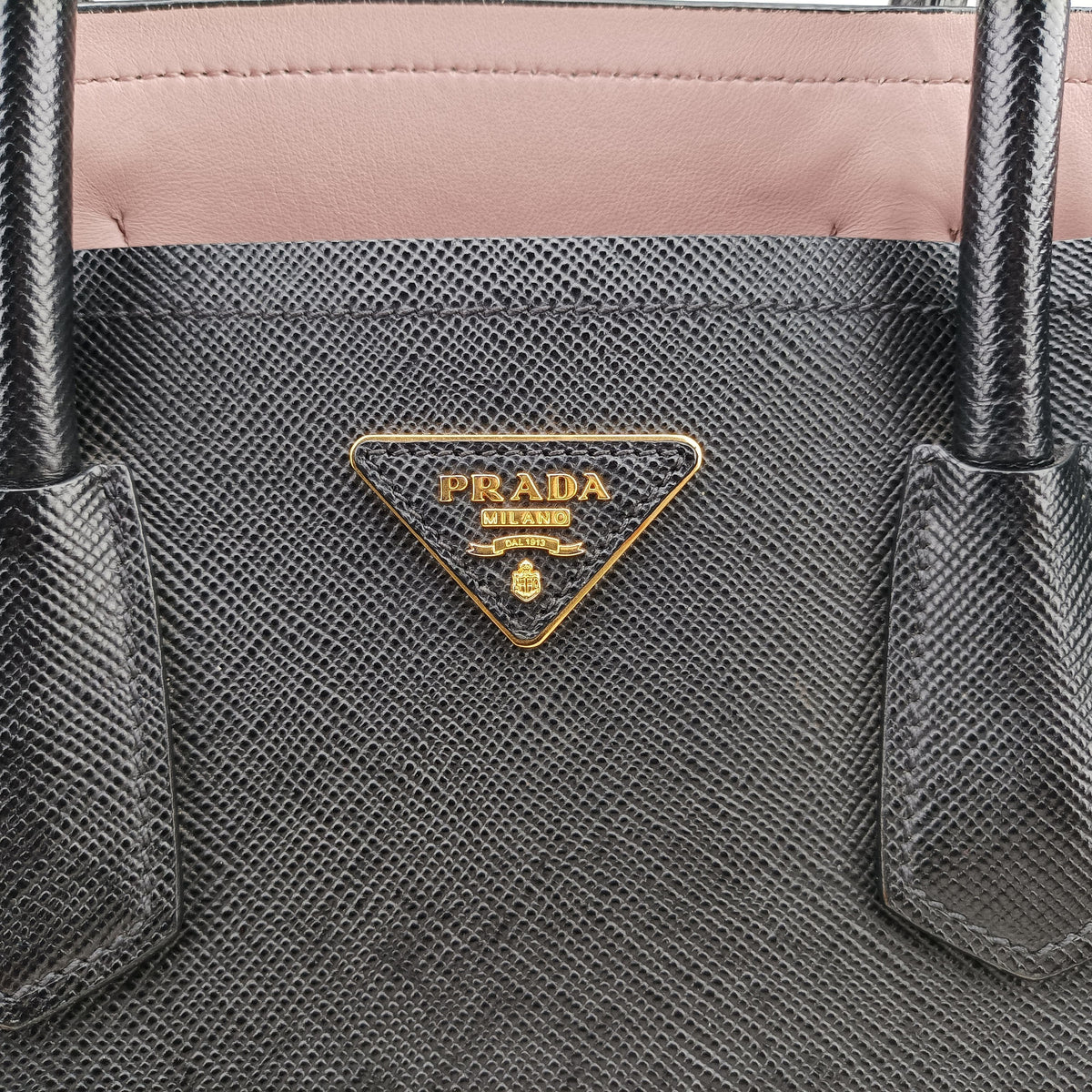 Pre-owned Prada Double Black Saffiano leather 1BG756 shoulderbag | stylenewstar