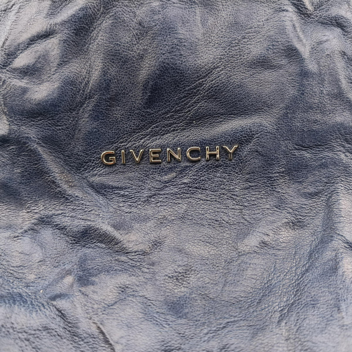 Pre-owned Givenchy Pandora Blue Leather  shoulderbag | stylenewstar