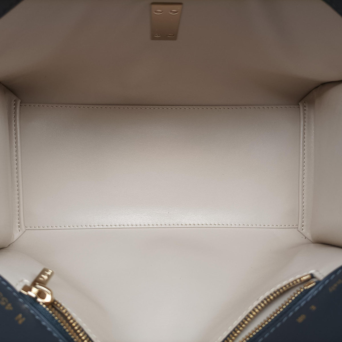 Secondhand Valextra Iside Grey x Red Calf Leather  shoulderbag | stylenewstar