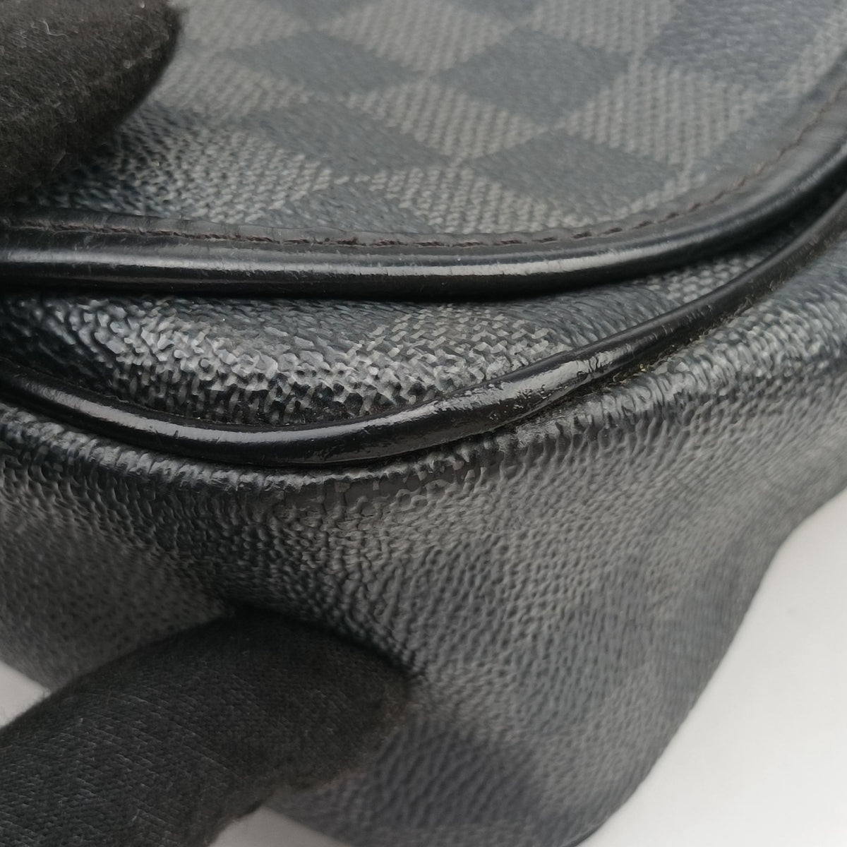 Pre-owned Louis Vuitton DANIEL MM Noir Damier GRAPHITE N58029 shoulderbag | stylenewstar