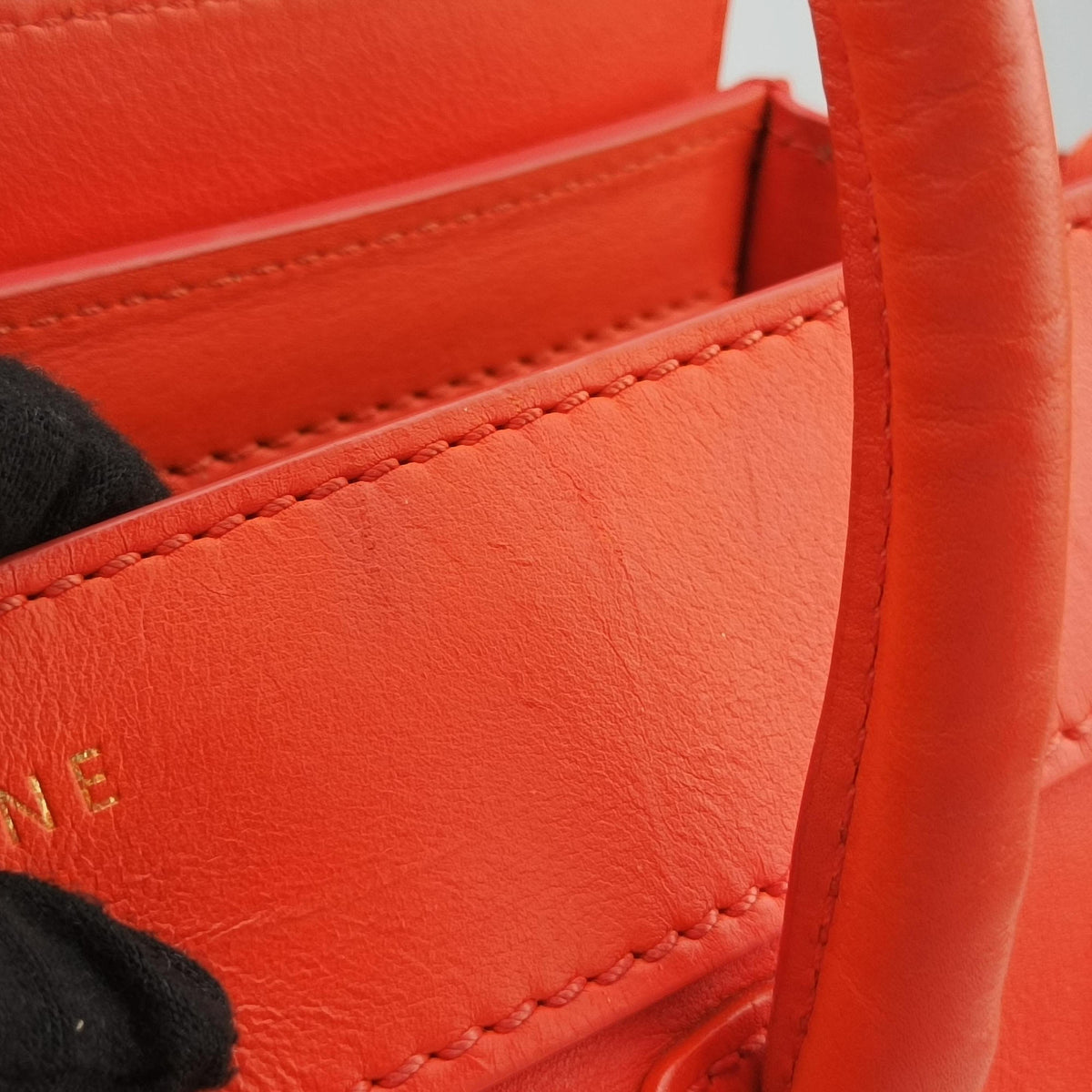 Pre-owned Celine Luggage Micro shopper Orange leather  handbag | stylenewstar