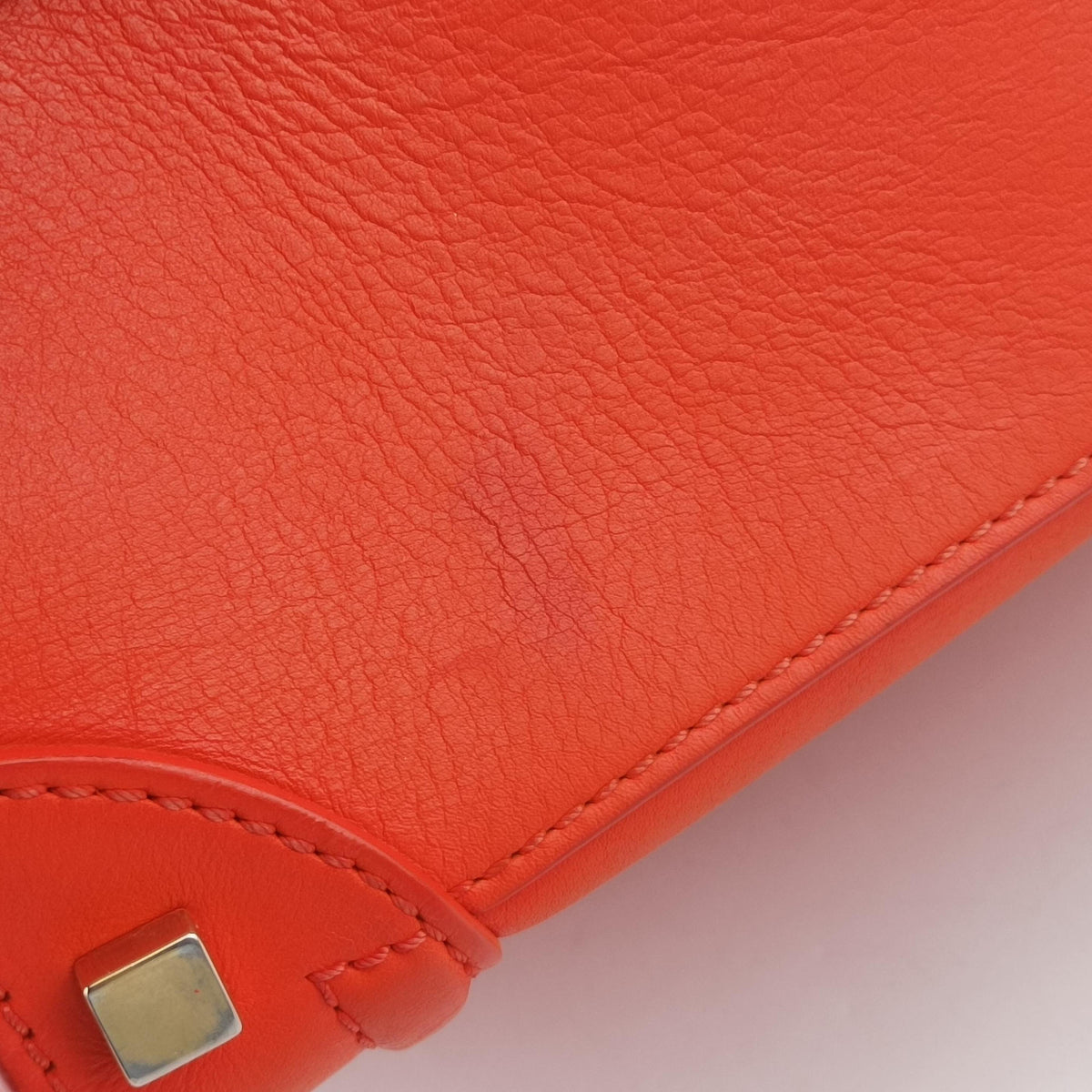 Pre-owned Celine Luggage Micro shopper Orange leather  handbag | stylenewstar
