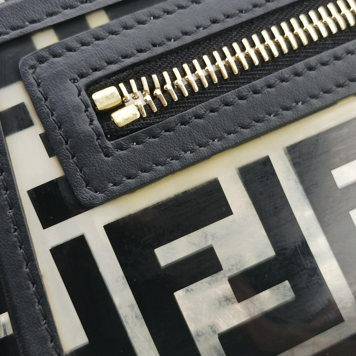 Pre-owned Fendi Runaway Shopper Black PVC Coated Canvas 8BH353 shoulderbag | stylenewstar