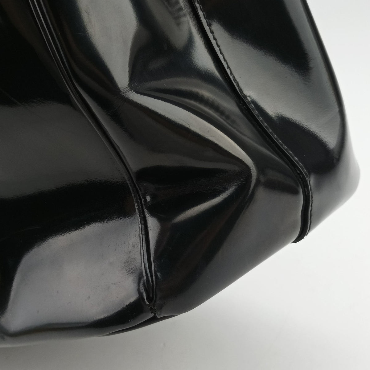 Pre-owned Prada Galleria Black patent 1BA274 handbag | stylenewstar