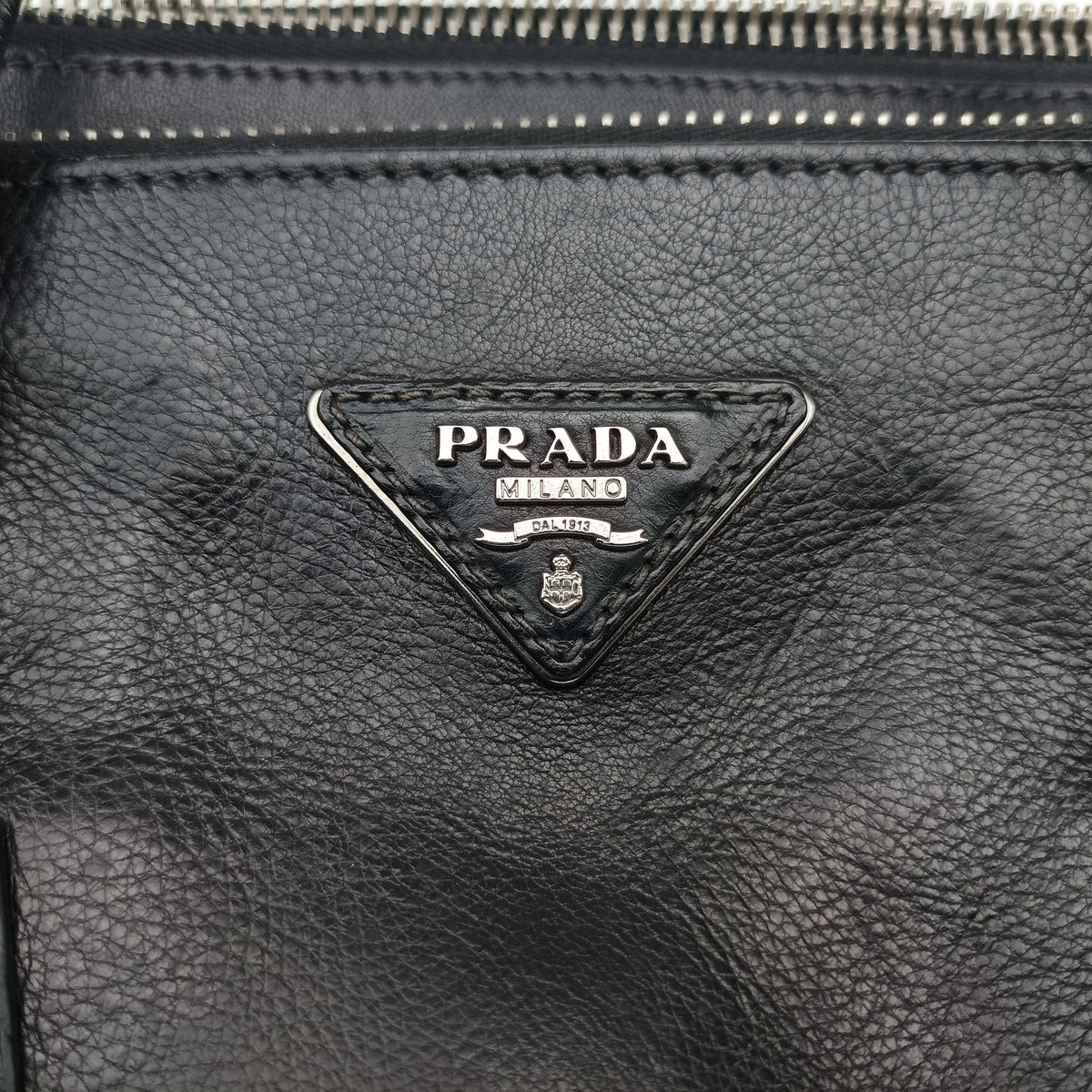 Vintage Prada Twin Pocket Winged Tote Black Leather BN2619 handbag | stylenewstar