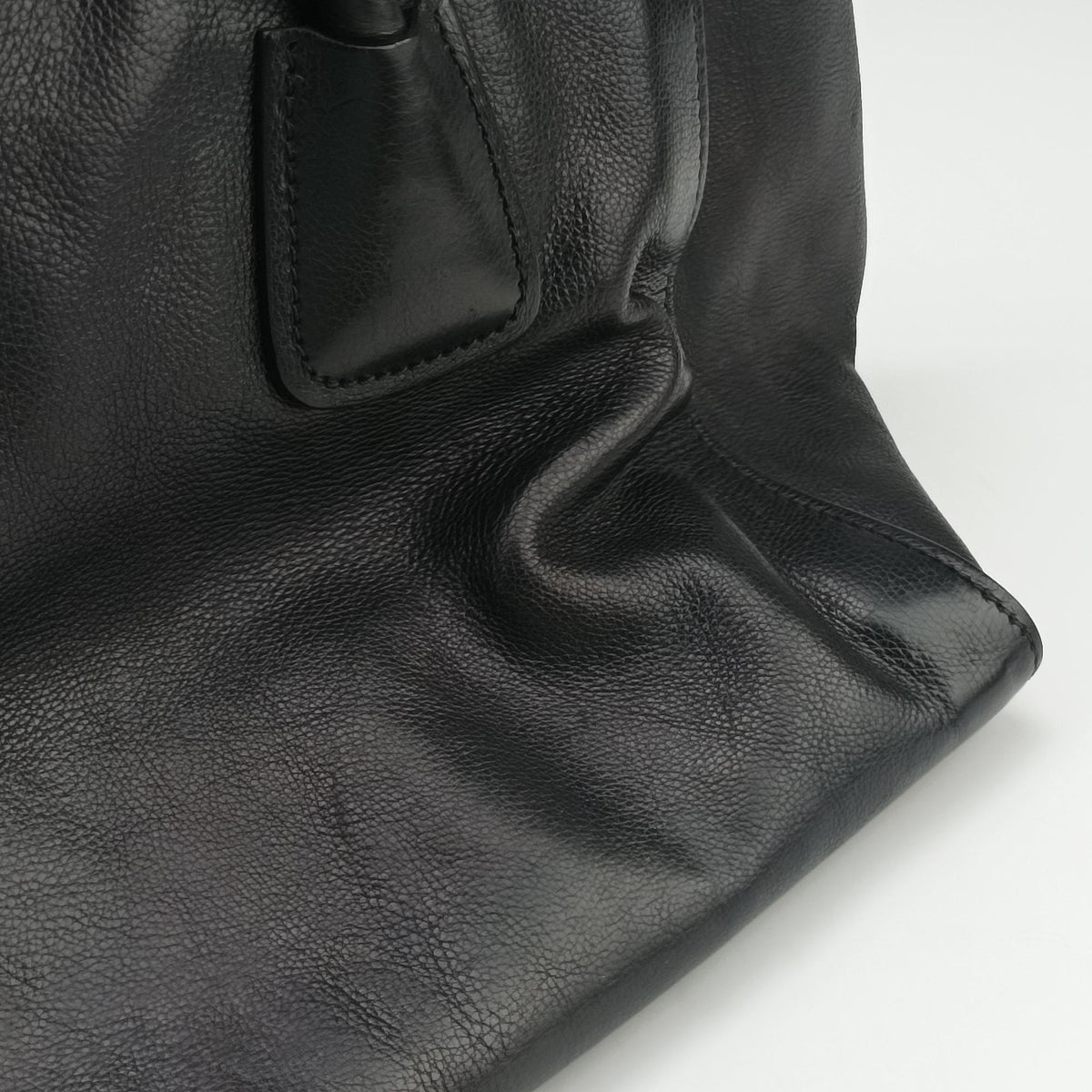 Vintage Prada Twin Pocket Winged Tote Black Leather BN2619 handbag | stylenewstar