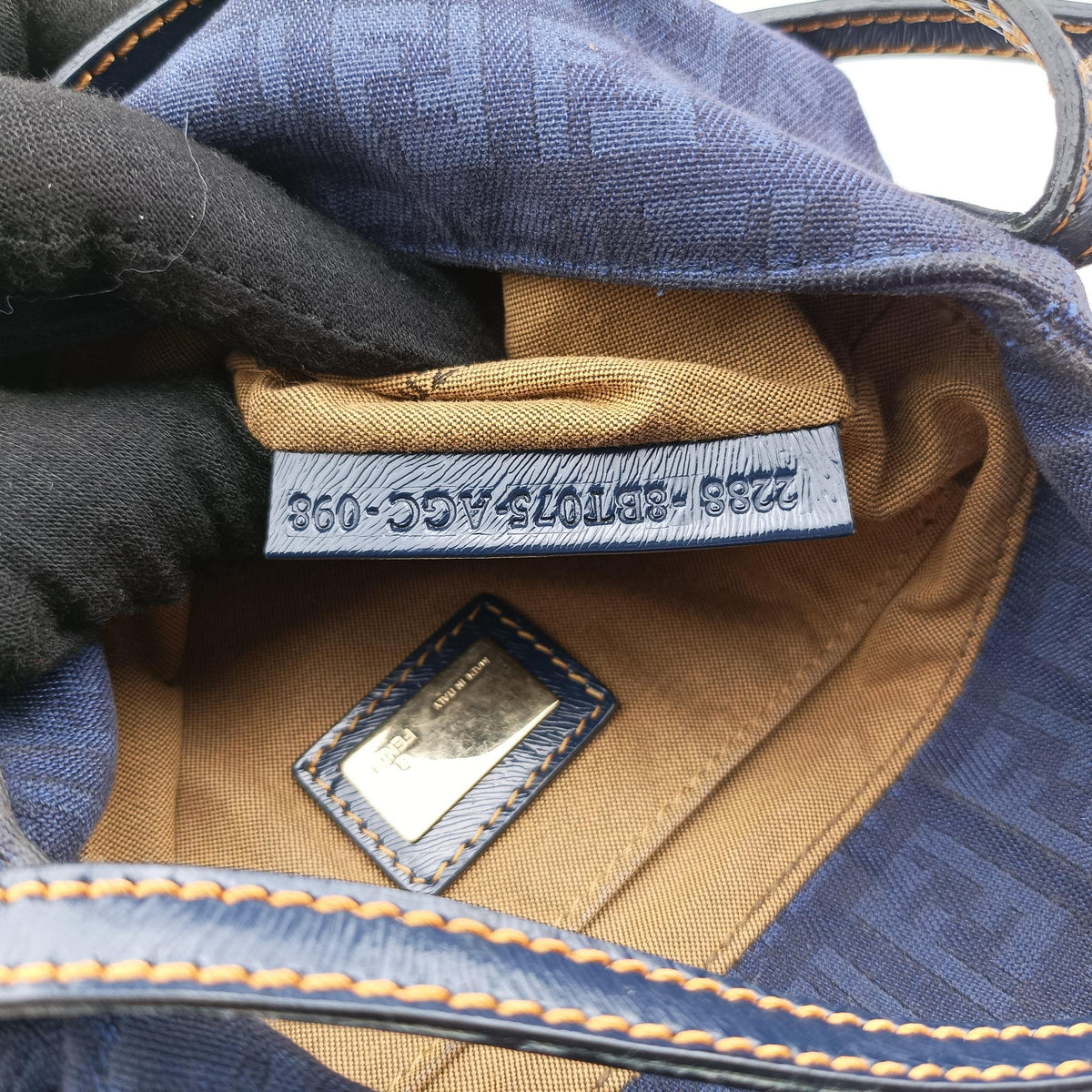 Secondhand Fendi Zucchino Blue Canvas 8BT075 shoulderbag | stylenewstar