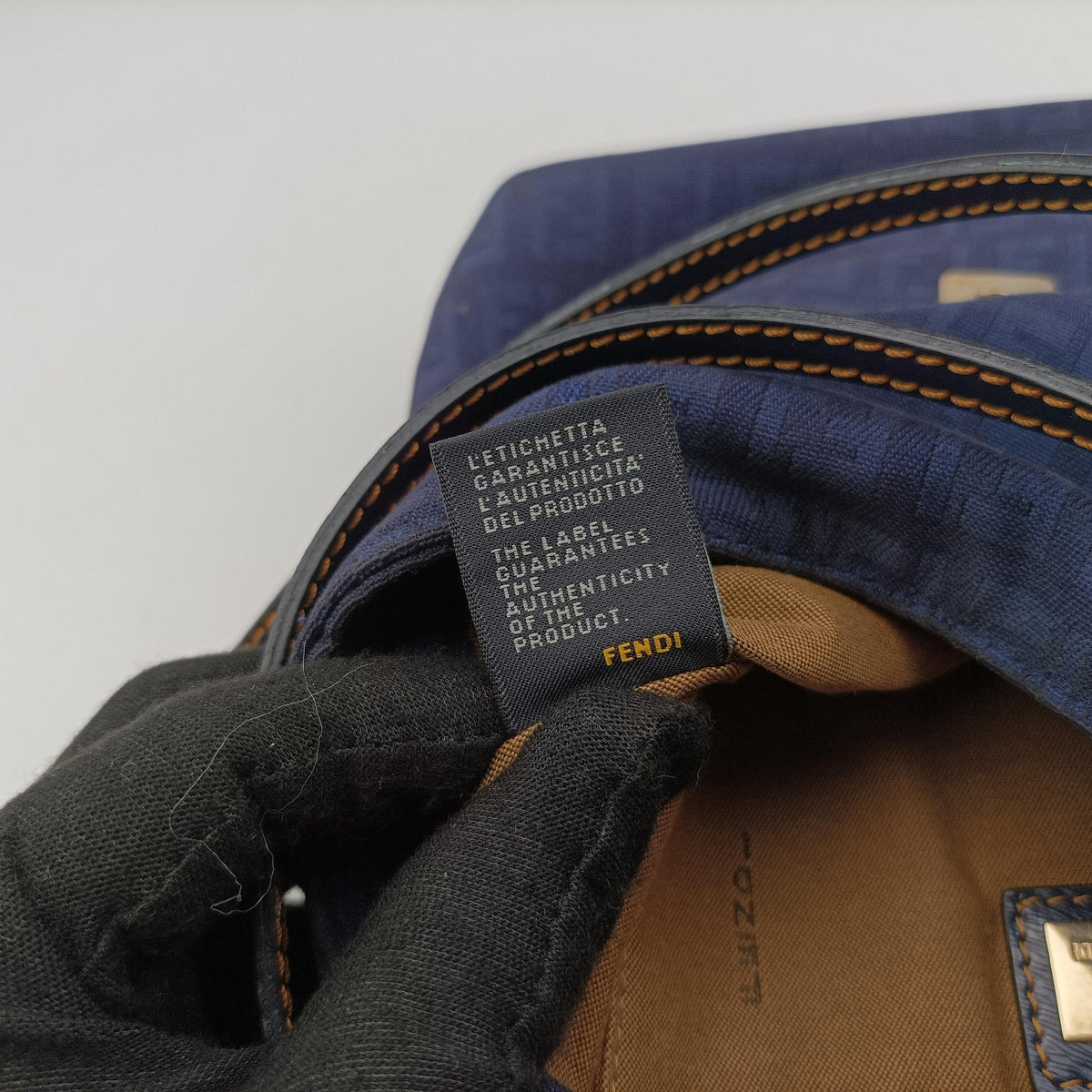 Secondhand Fendi Zucchino Blue Canvas 8BT075 shoulderbag | stylenewstar