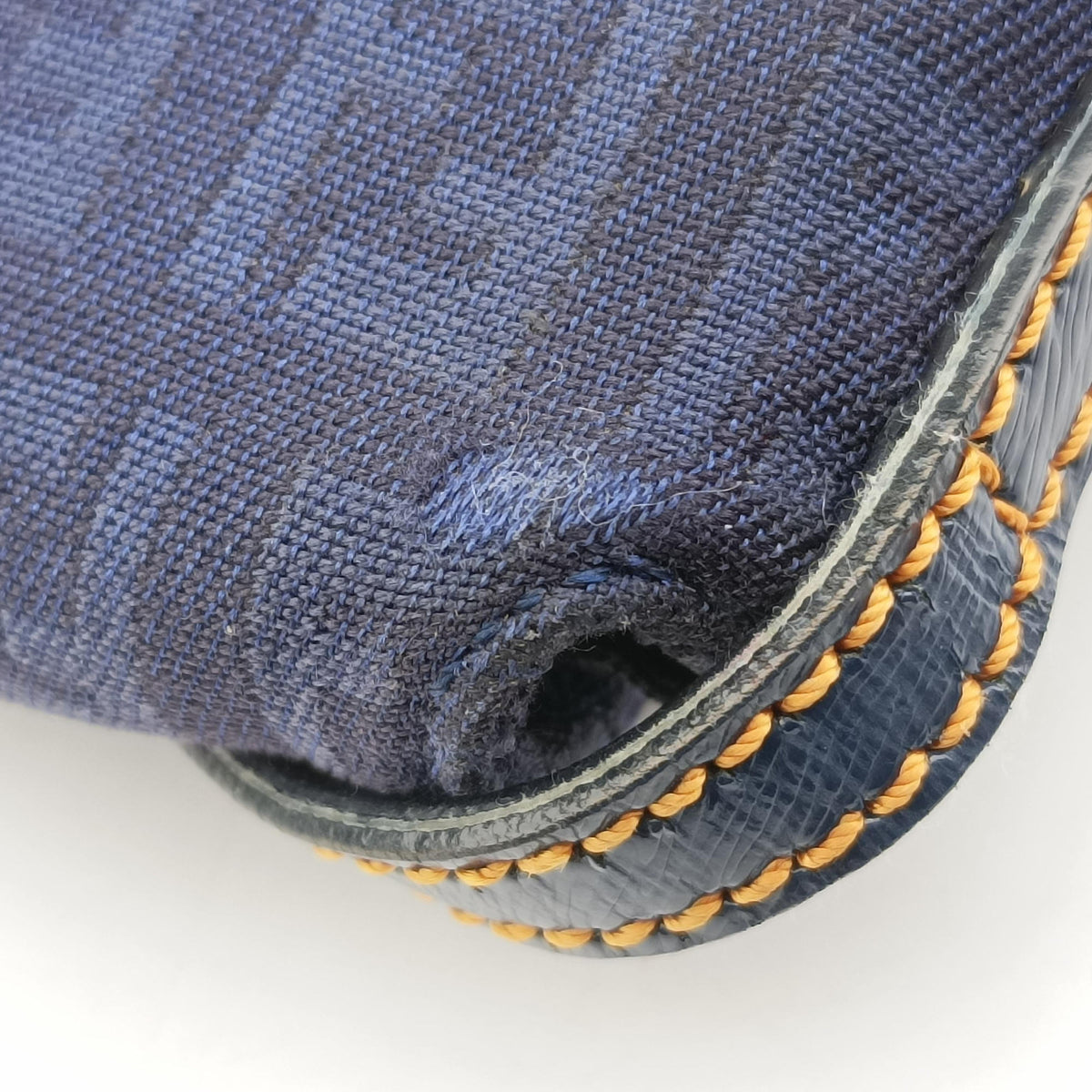 Secondhand Fendi Zucchino Blue Canvas 8BT075 shoulderbag | stylenewstar