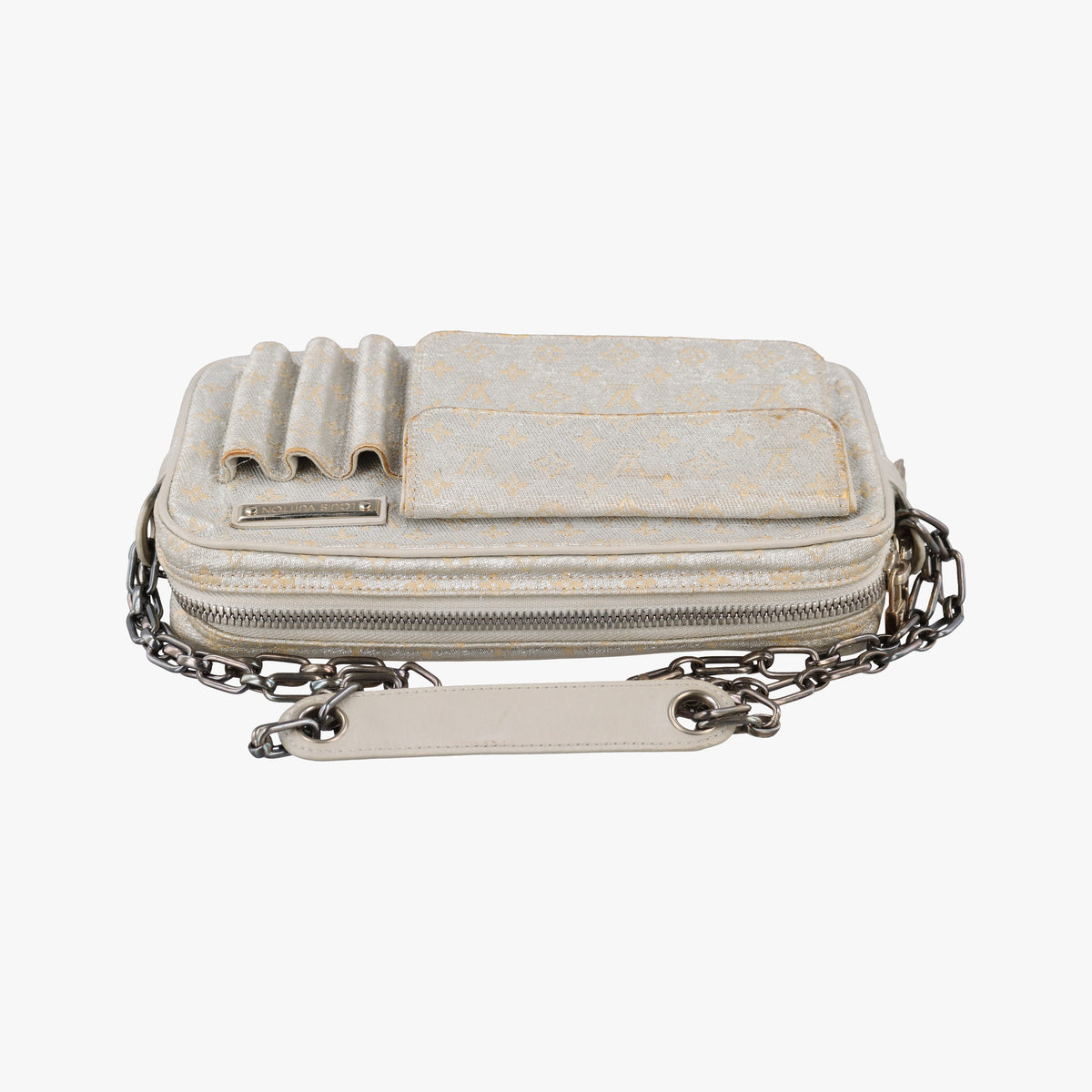 Pre-owned Louis Vuitton Shine McKenna Silver Monogram Shine M92362 shoulderbag | stylenewstar