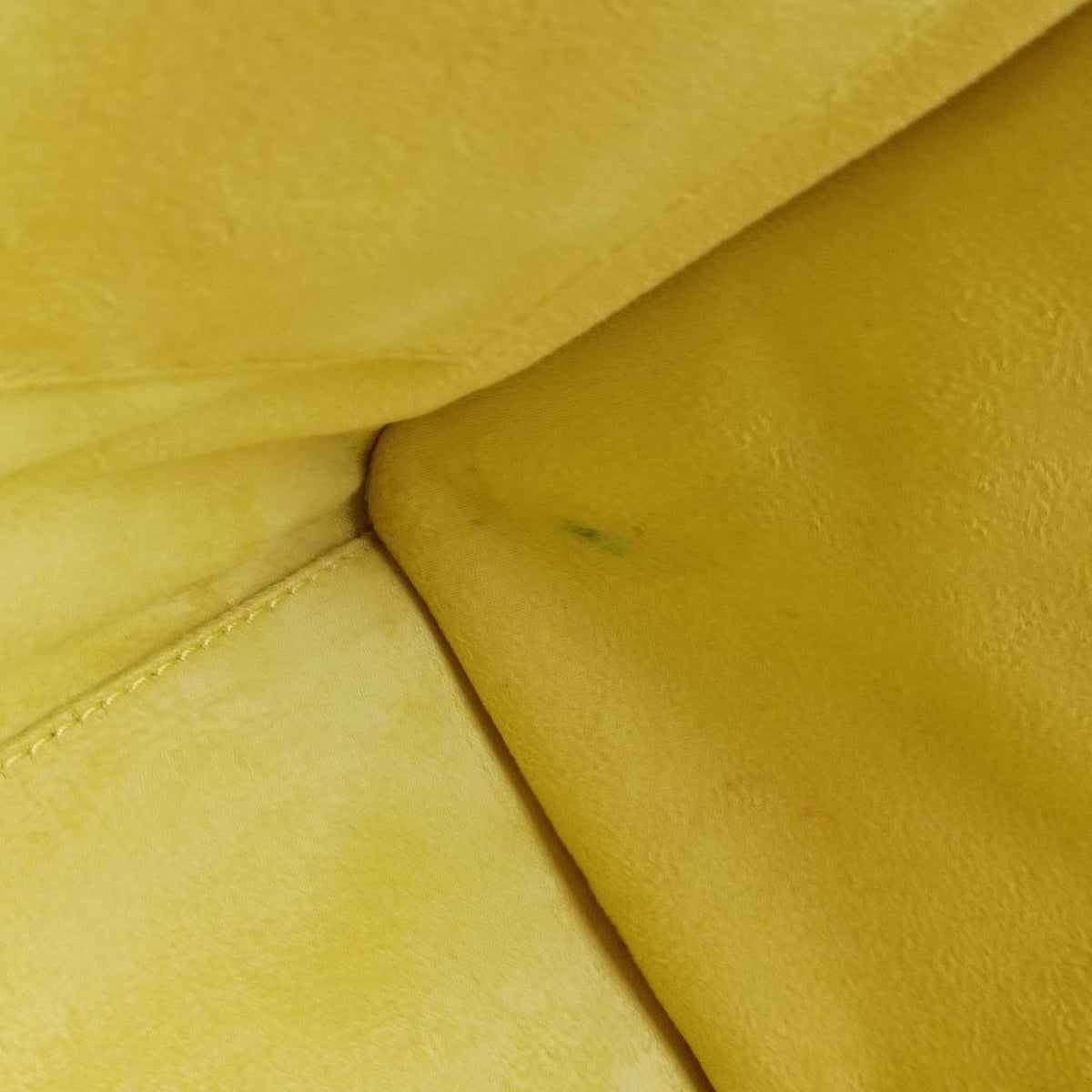 Pre-owned Celine Luggage Micro shopper Yellow Leather  handbag | stylenewstar
