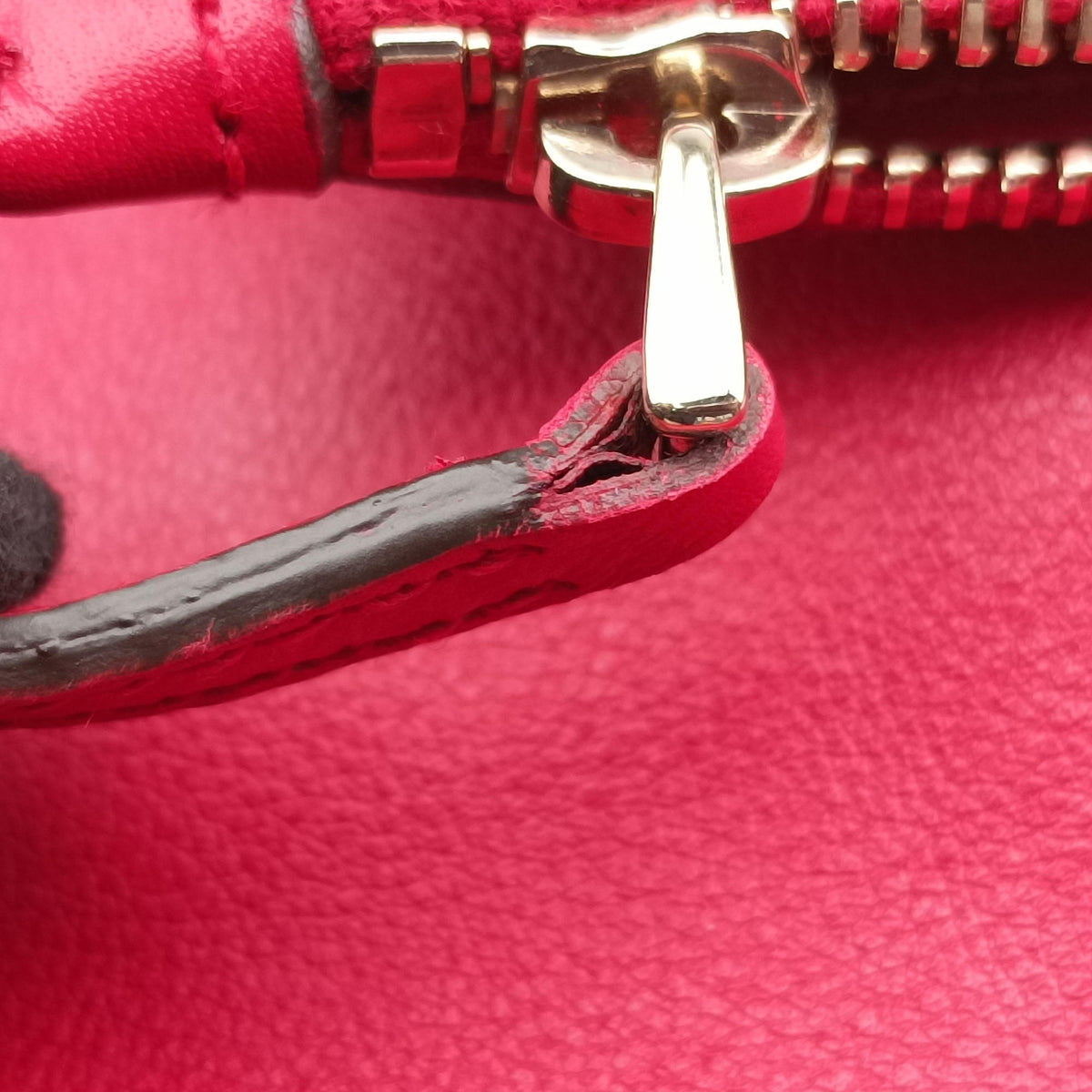 Secondhand Gucci horsebit tassel Red Leather 297006 handbag | stylenewstar