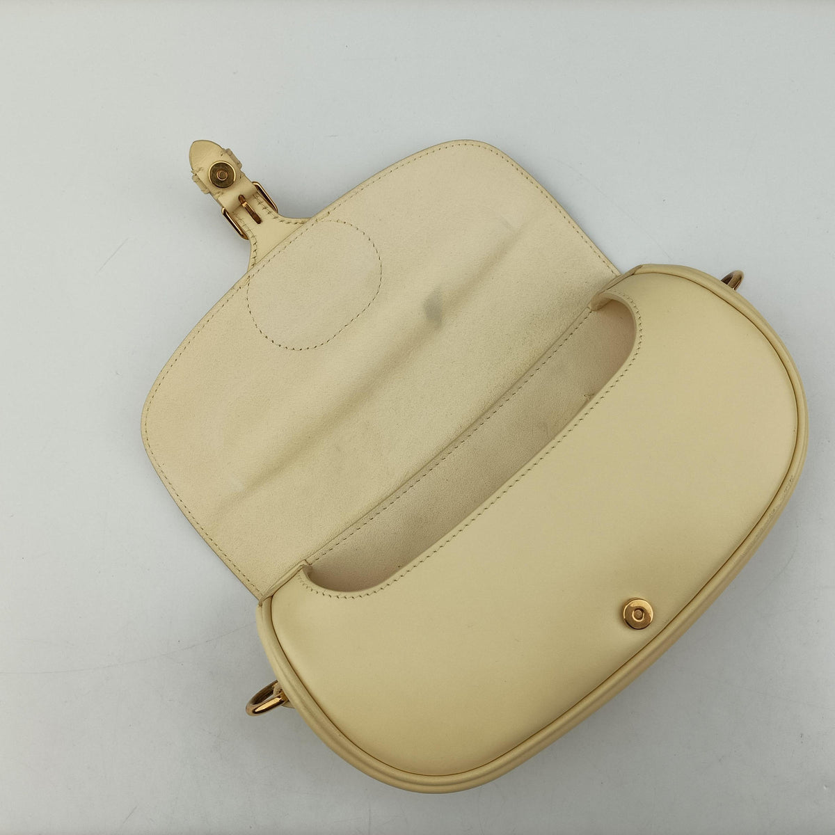 Secondhand Christian Dior Bobby Yellow Leather  shoulderbag | stylenewstar