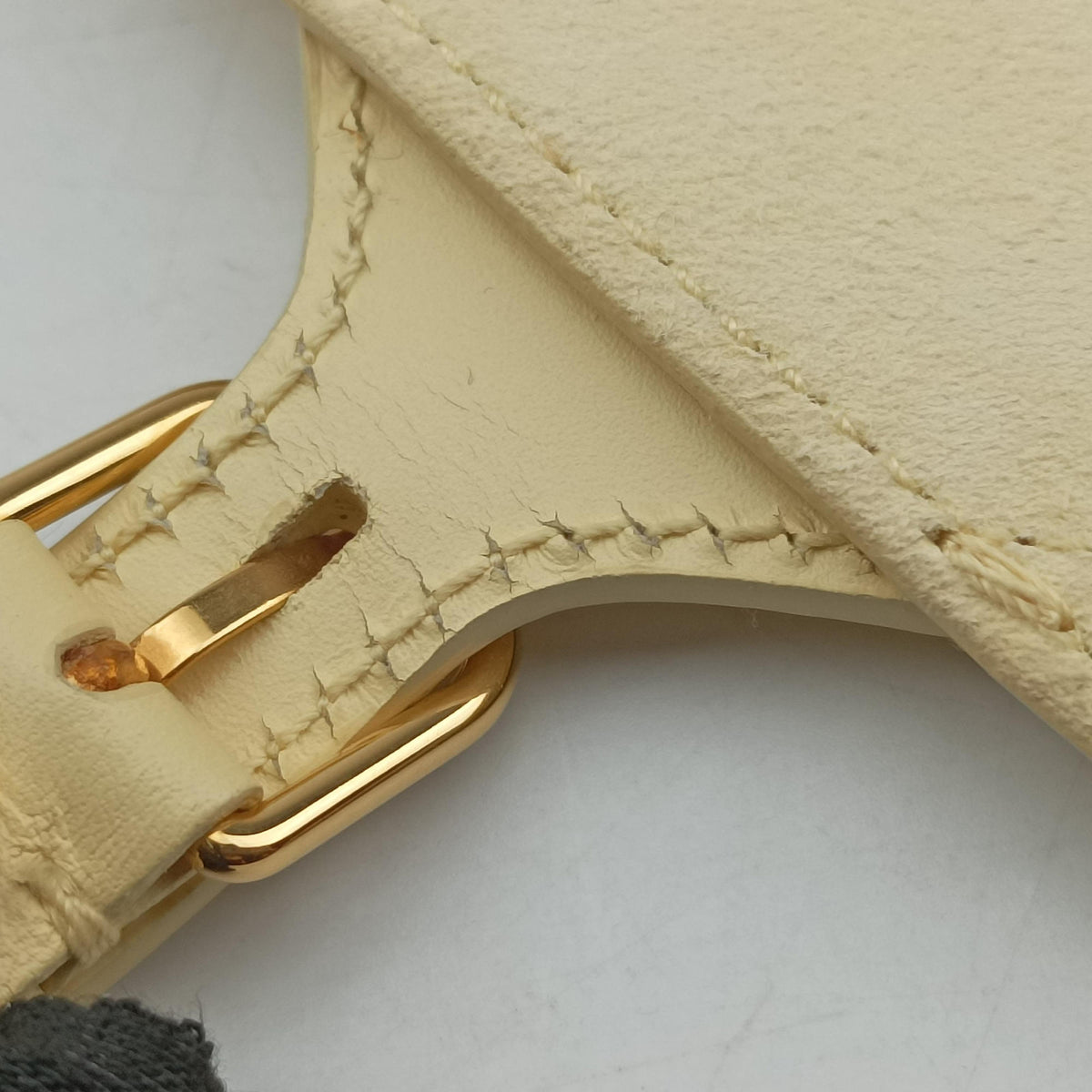 Secondhand Christian Dior Bobby Yellow Leather  shoulderbag | stylenewstar