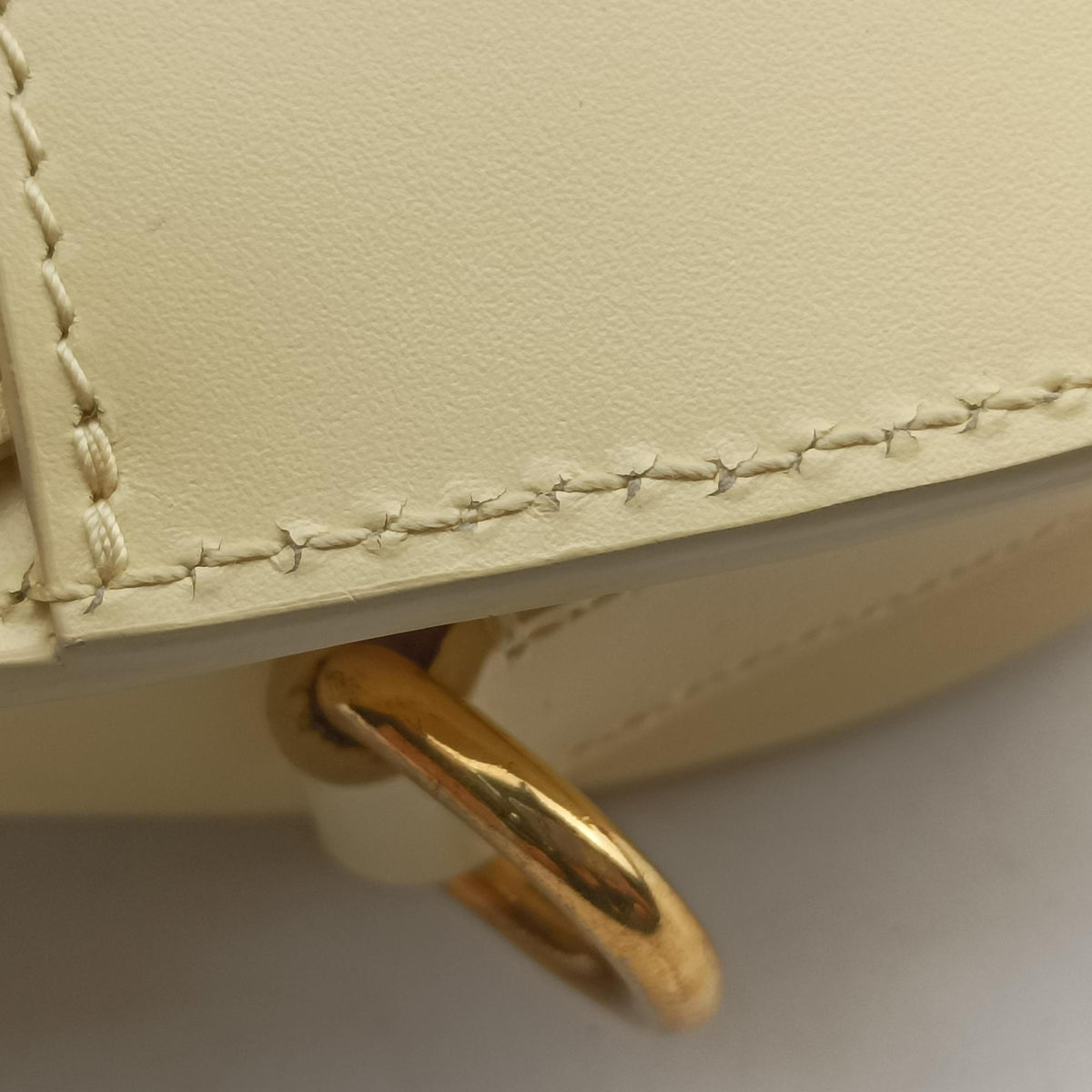 Secondhand Christian Dior Bobby Yellow Leather  shoulderbag | stylenewstar