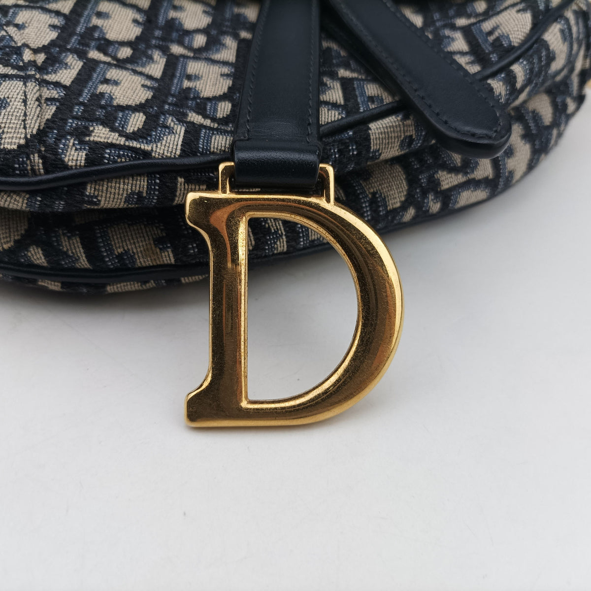 Pre-owned Christian Dior Saddle Navy Jacquard × Leather  handbag | stylenewstar