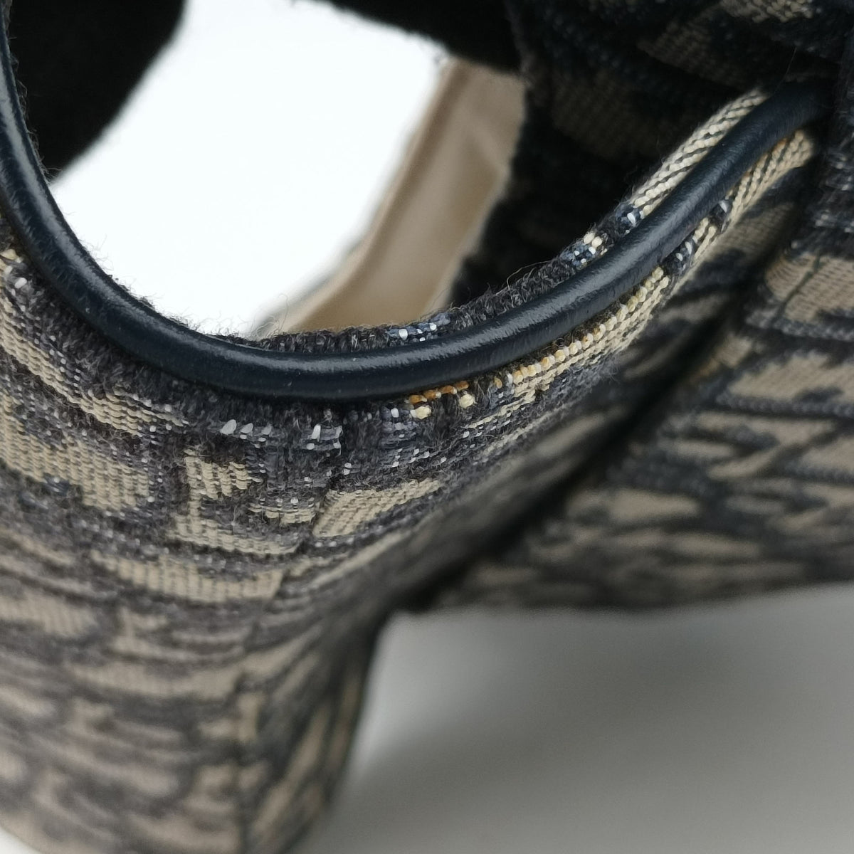 Pre-owned Christian Dior Saddle Navy Jacquard × Leather  handbag | stylenewstar