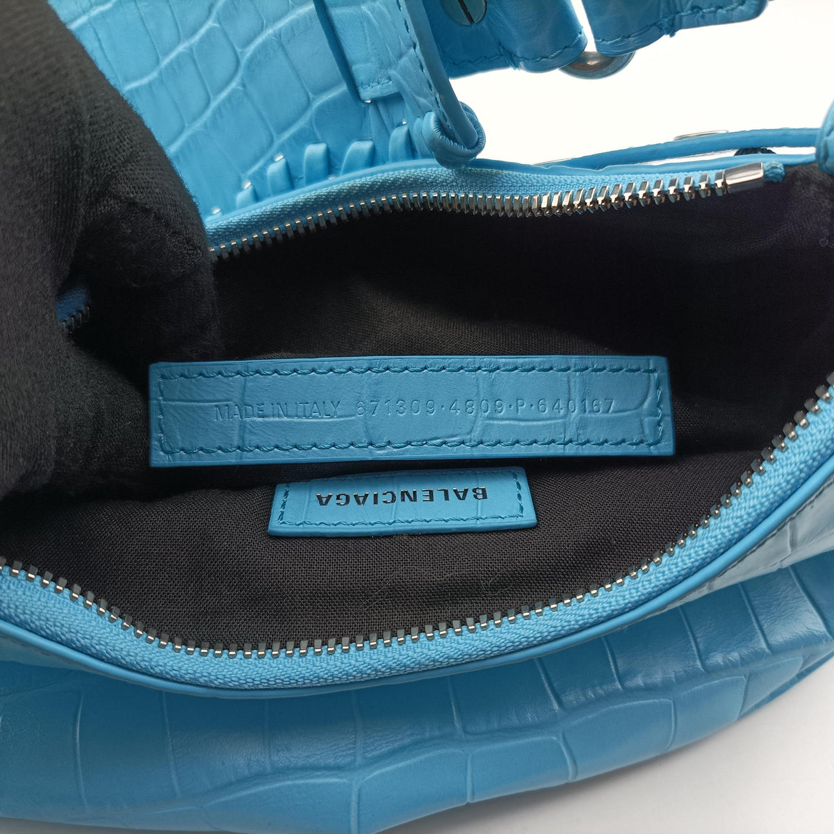 Pre-owned Balenciaga Le Cagole Blue Leather  shoulderbag | stylenewstar