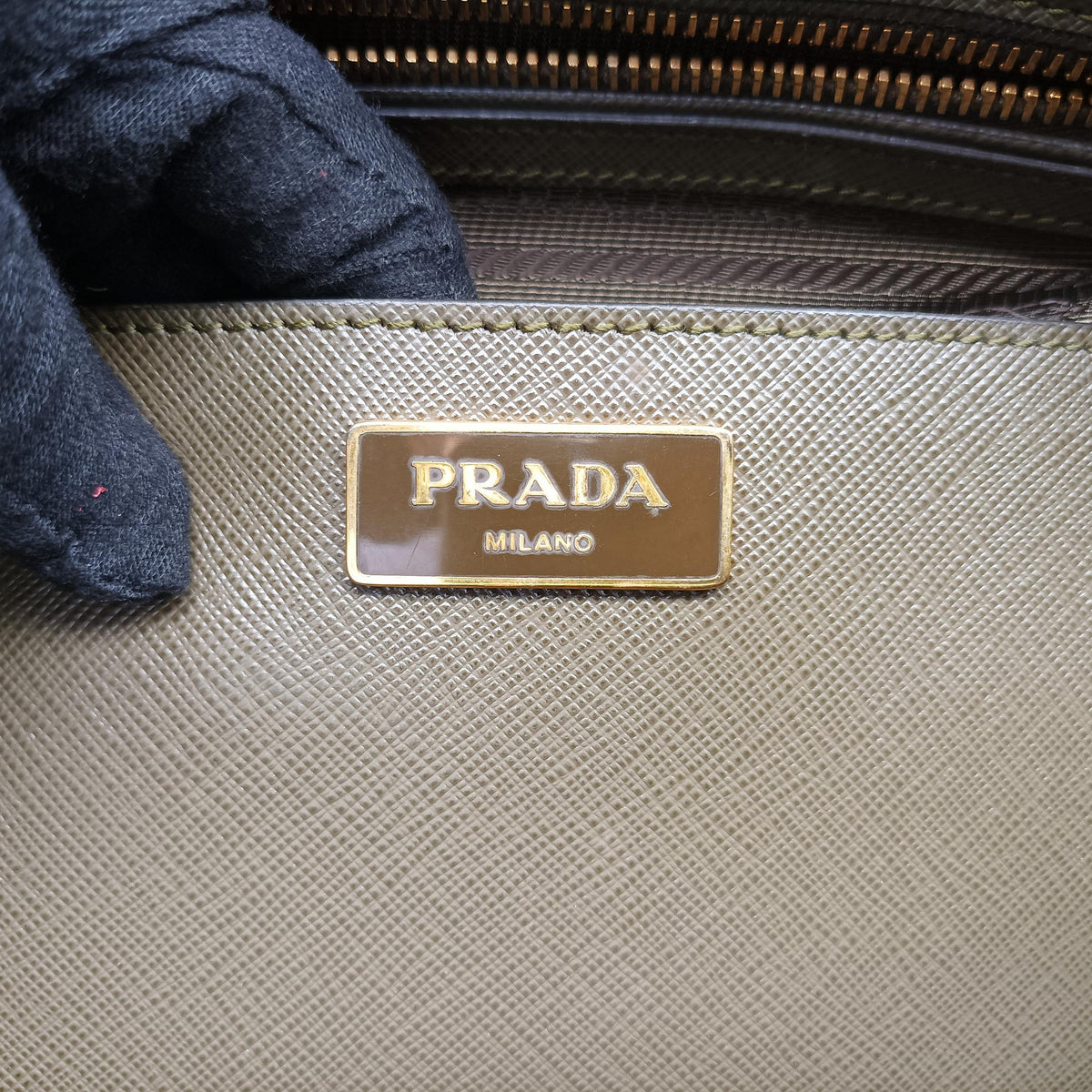 Pre-owned Prada Galleria Green SAFFIANO Leather B2274C handbag | stylenewstar
