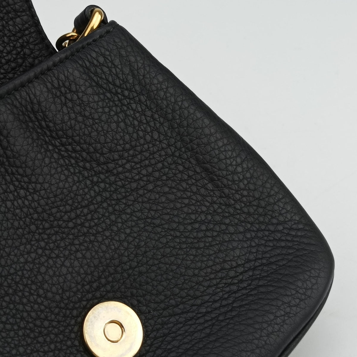 Pre-owned Gucci 1973 Double G Black Leather 251821 shoulderbag | stylenewstar
