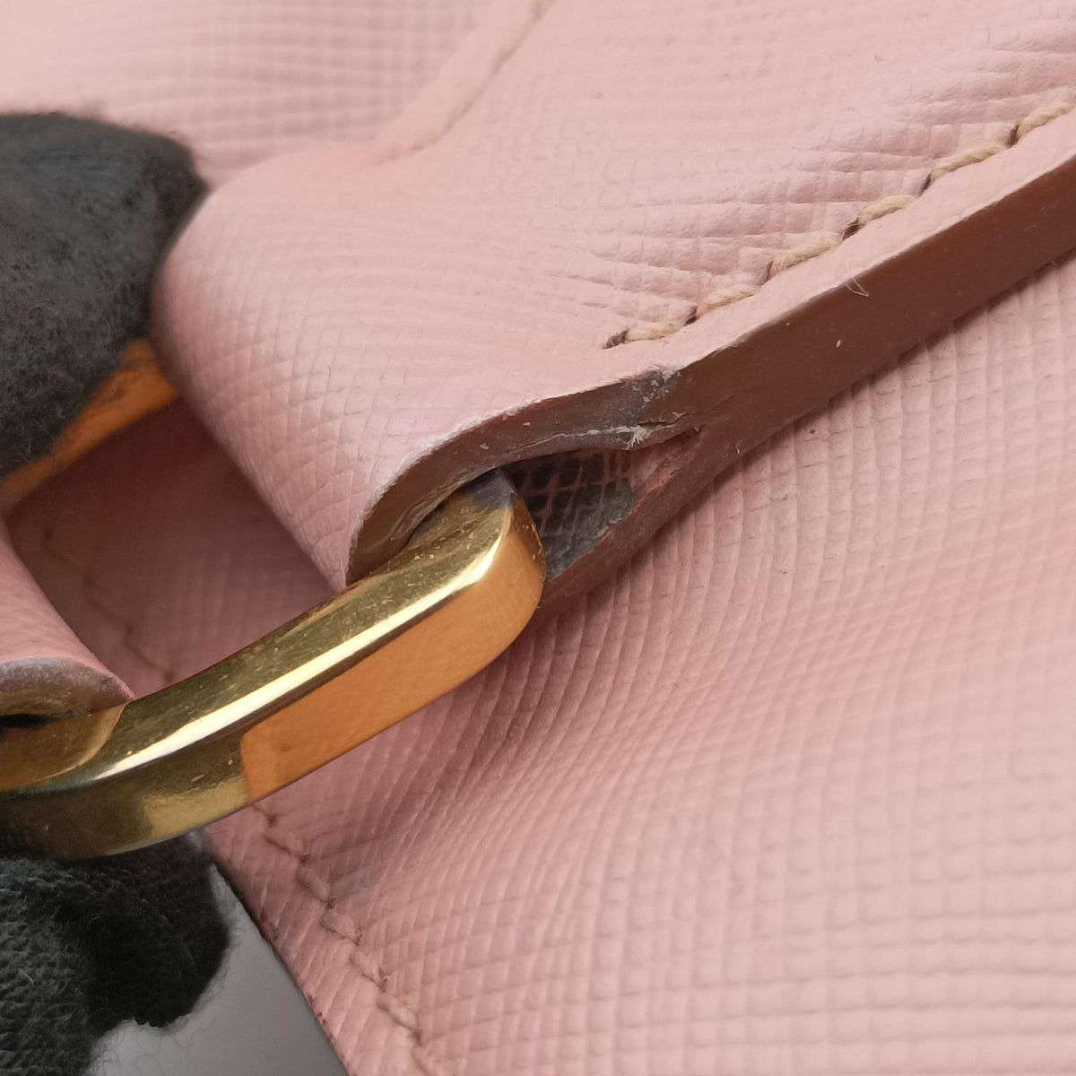 Pre-owned Prada Galleria Pink×White SAFFIANO Leather BN2438 shoulderbag | stylenewstar