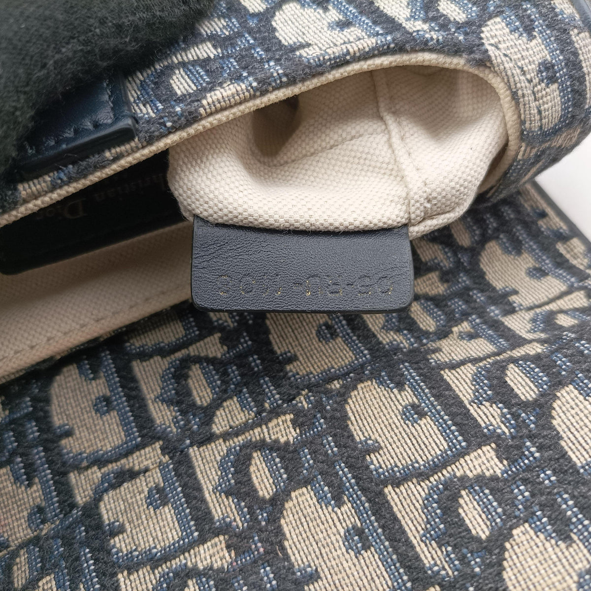 Secondhand Christian Dior Saddle Navy Jacquard × Leather  handbag | stylenewstar