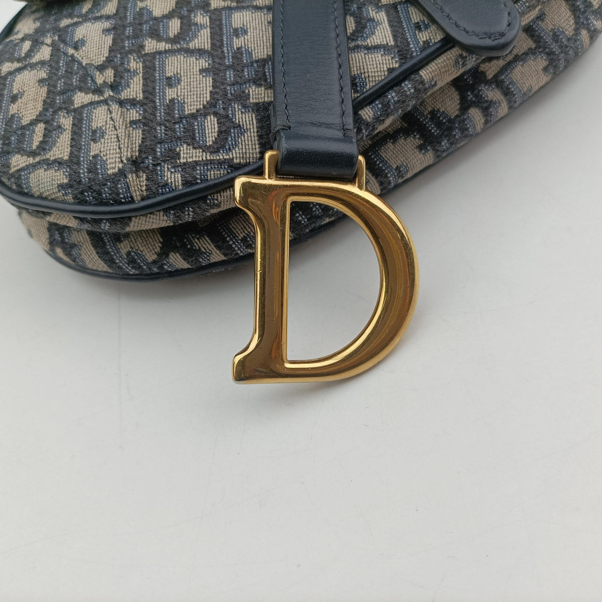 Secondhand Christian Dior Saddle Navy Jacquard × Leather  handbag | stylenewstar