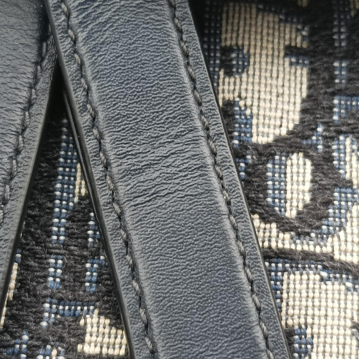 Secondhand Christian Dior Saddle Navy Jacquard × Leather  handbag | stylenewstar