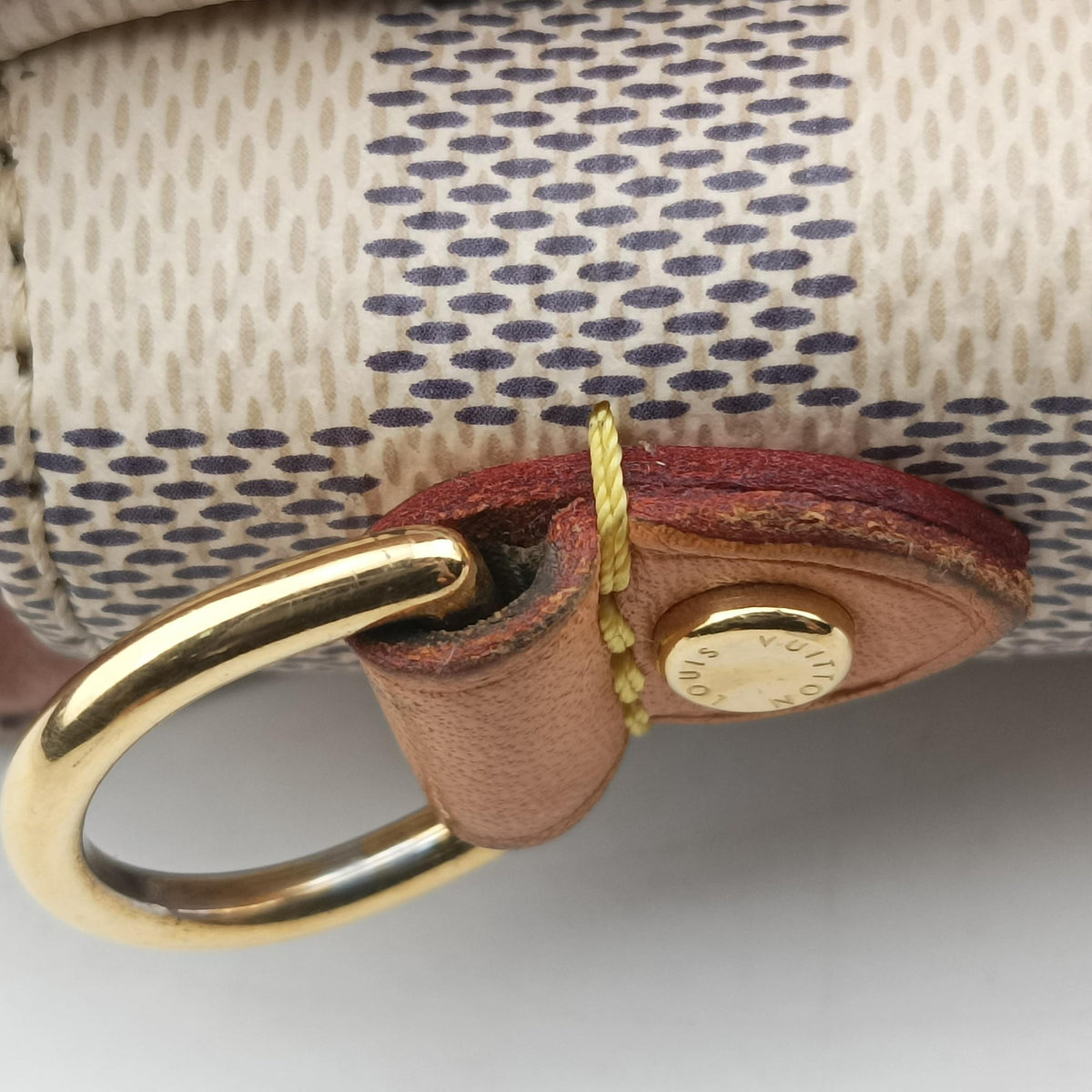 Pre-owned Louis Vuitton Croisette Azure Damier canvas N41581 shoulderbag | stylenewstar