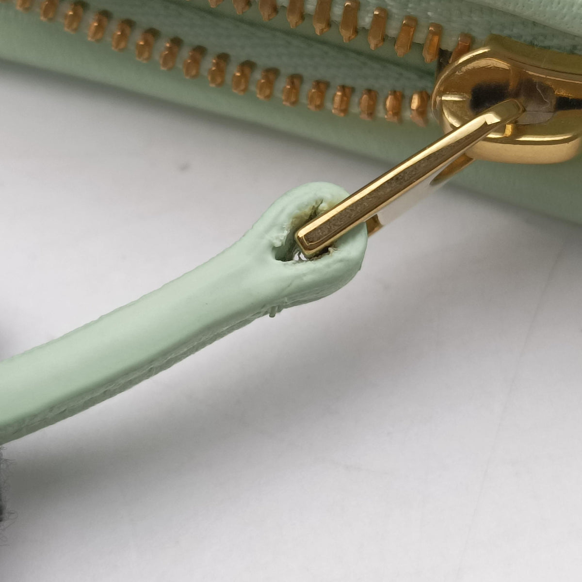 Vintage Bottega Veneta Gemelli Green Lambskin 764281 shoulderbag | stylenewstar