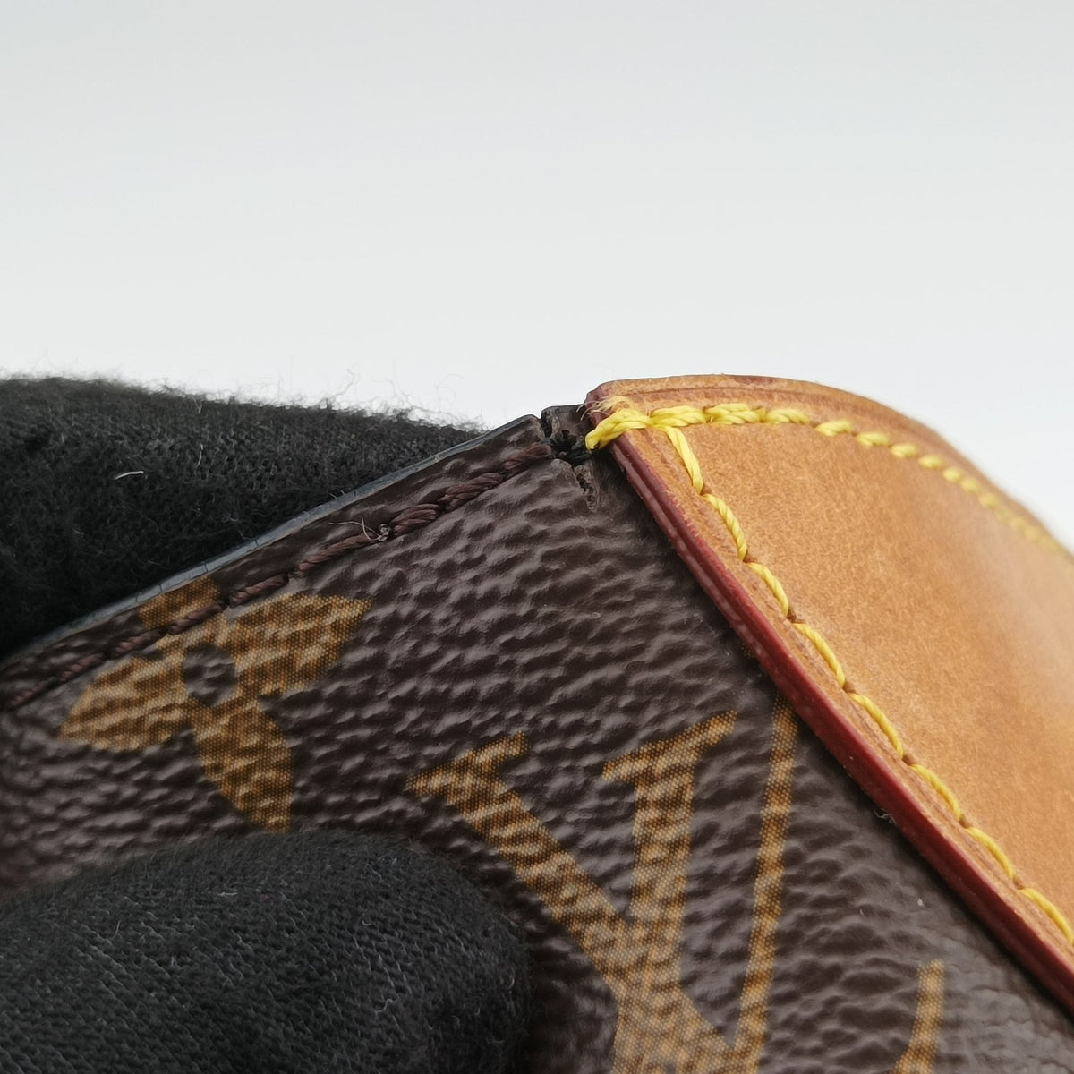 Vintage Louis Vuitton DUFFLE brown Monogram Canvas M43587 shoulderbag | stylenewstar