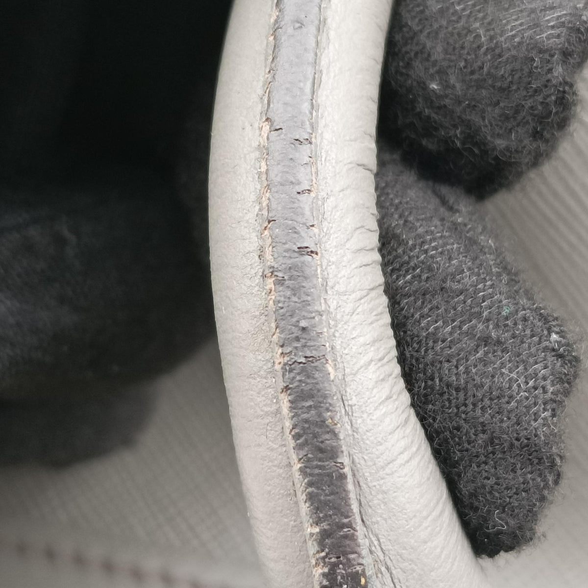 Pre-owned Prada Esplanade Grey SAFFIANO Leather 1BA046 handbag | stylenewstar