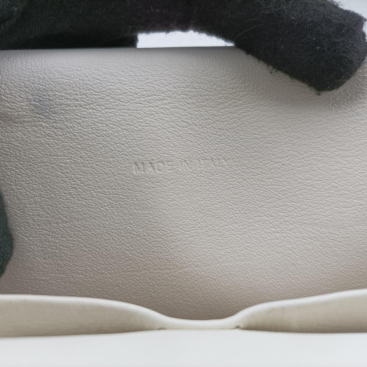 Vintage Christian Dior Be Dior White Leather  handbag | stylenewstar